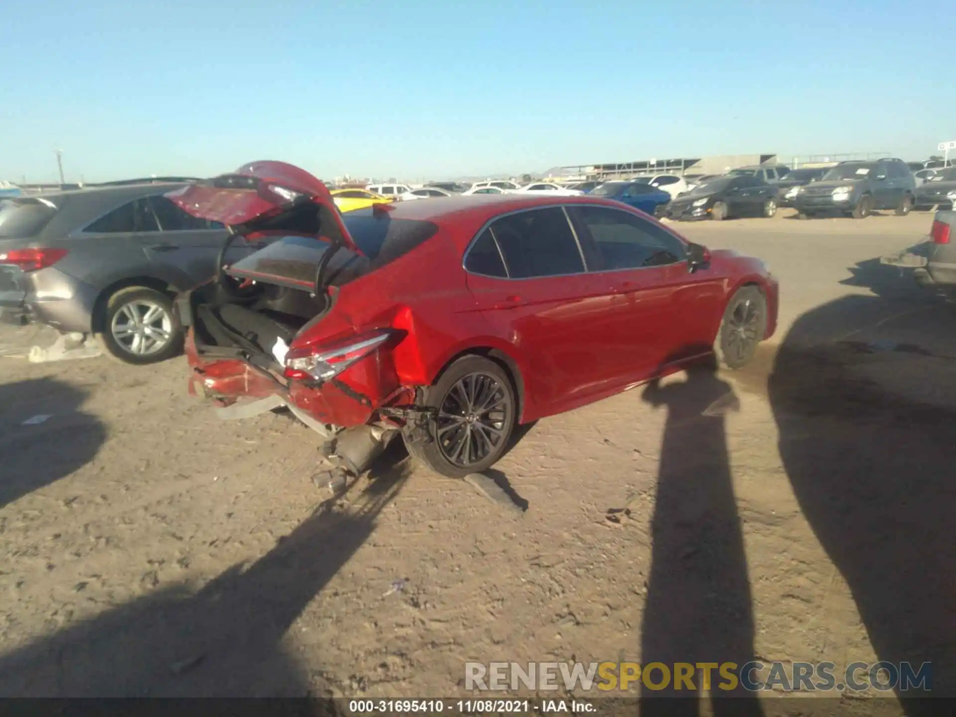 4 Photograph of a damaged car 4T1B11HK1KU251943 TOYOTA CAMRY 2019