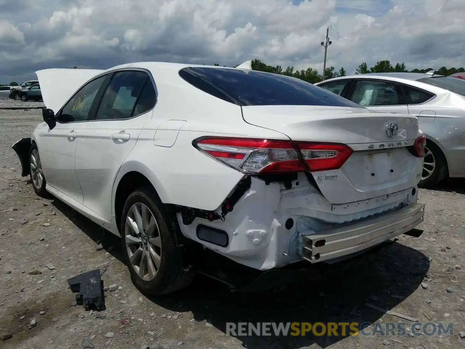 3 Photograph of a damaged car 4T1B11HK1KU251991 TOYOTA CAMRY 2019