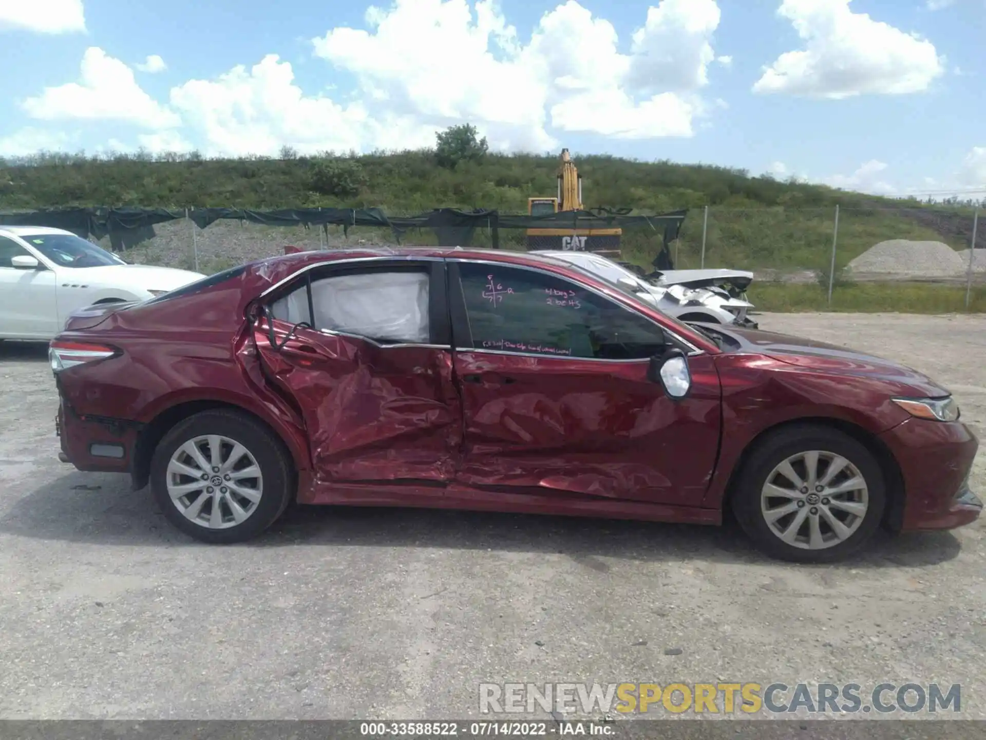 6 Photograph of a damaged car 4T1B11HK1KU252154 TOYOTA CAMRY 2019