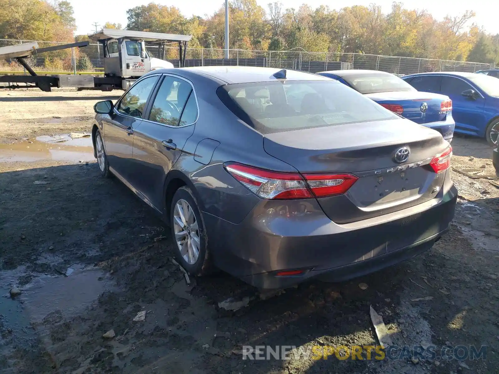 3 Photograph of a damaged car 4T1B11HK1KU253871 TOYOTA CAMRY 2019