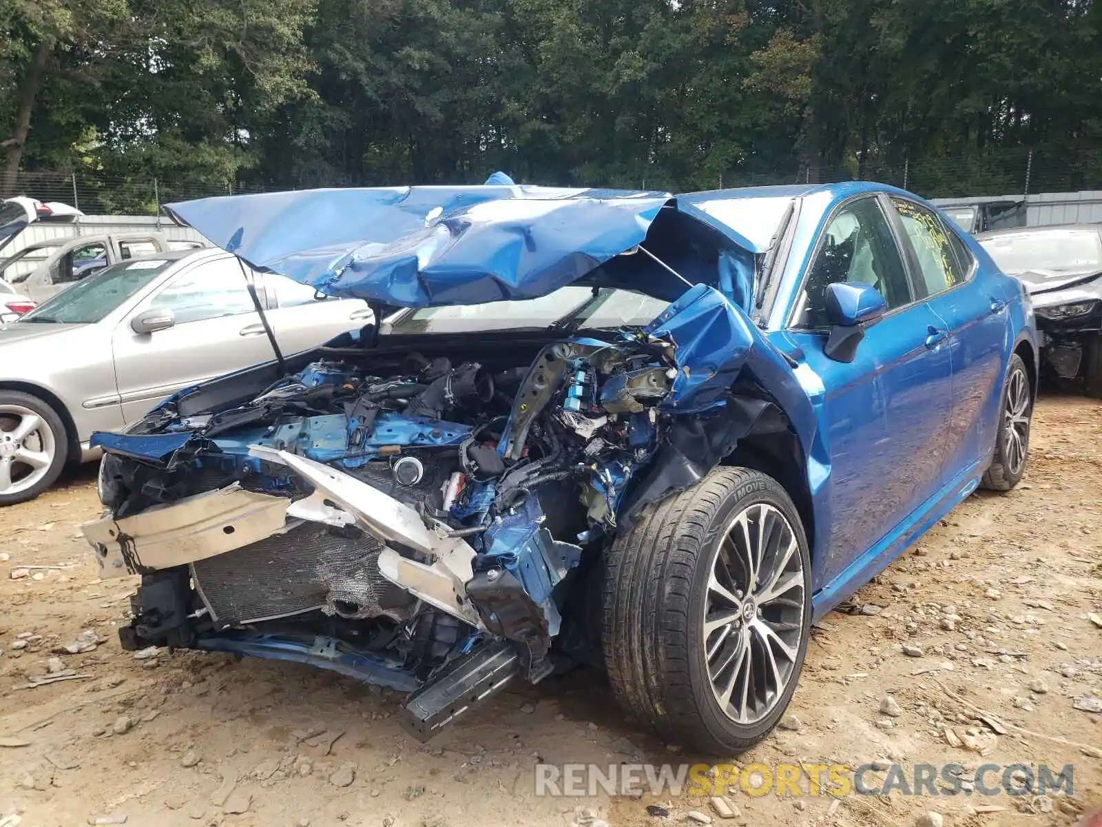 2 Photograph of a damaged car 4T1B11HK1KU254213 TOYOTA CAMRY 2019