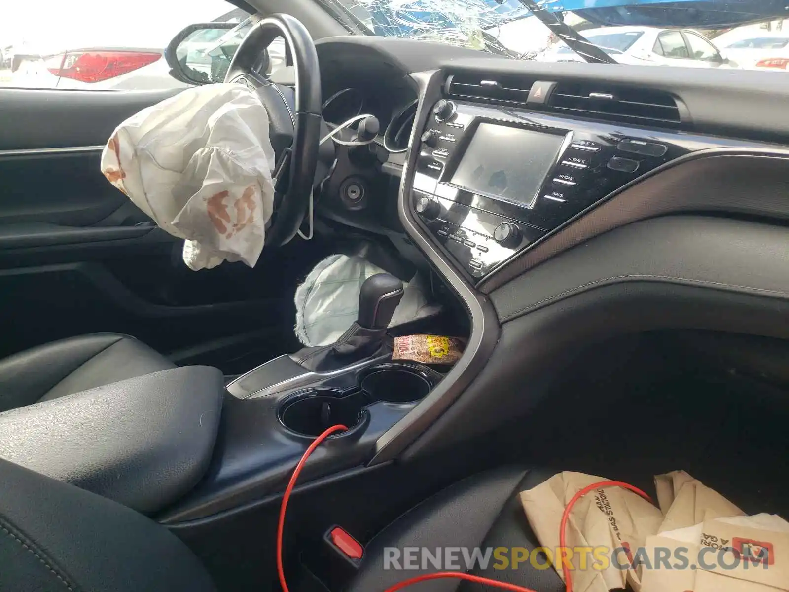 9 Photograph of a damaged car 4T1B11HK1KU254213 TOYOTA CAMRY 2019