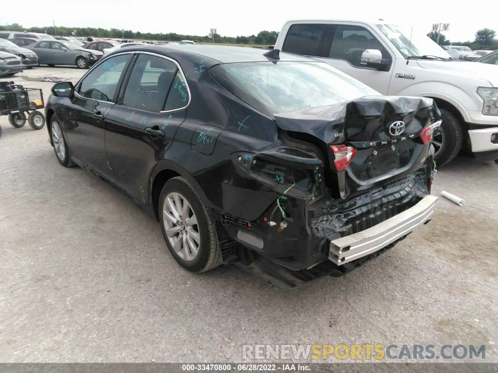 3 Photograph of a damaged car 4T1B11HK1KU254924 TOYOTA CAMRY 2019