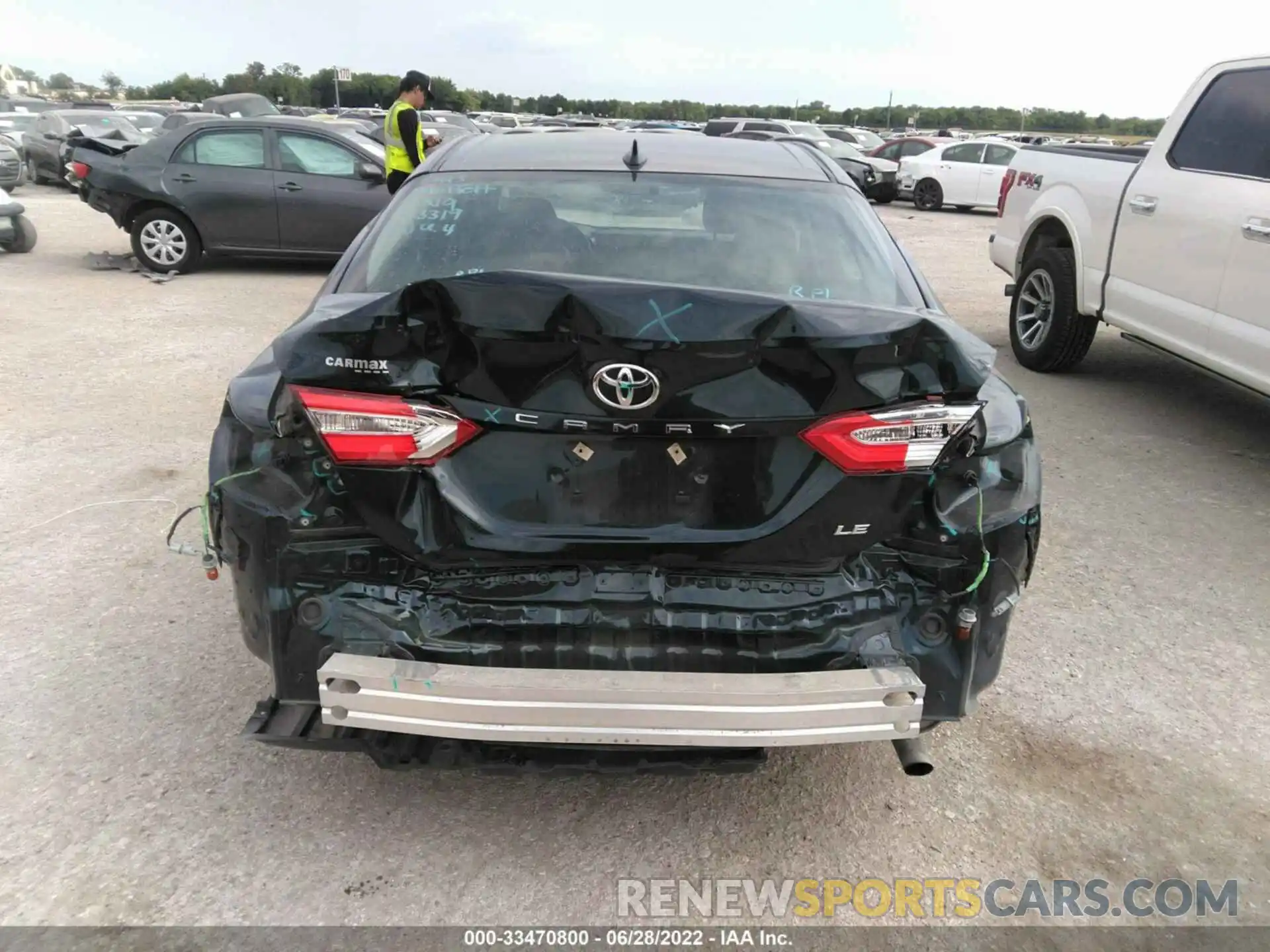 6 Photograph of a damaged car 4T1B11HK1KU254924 TOYOTA CAMRY 2019