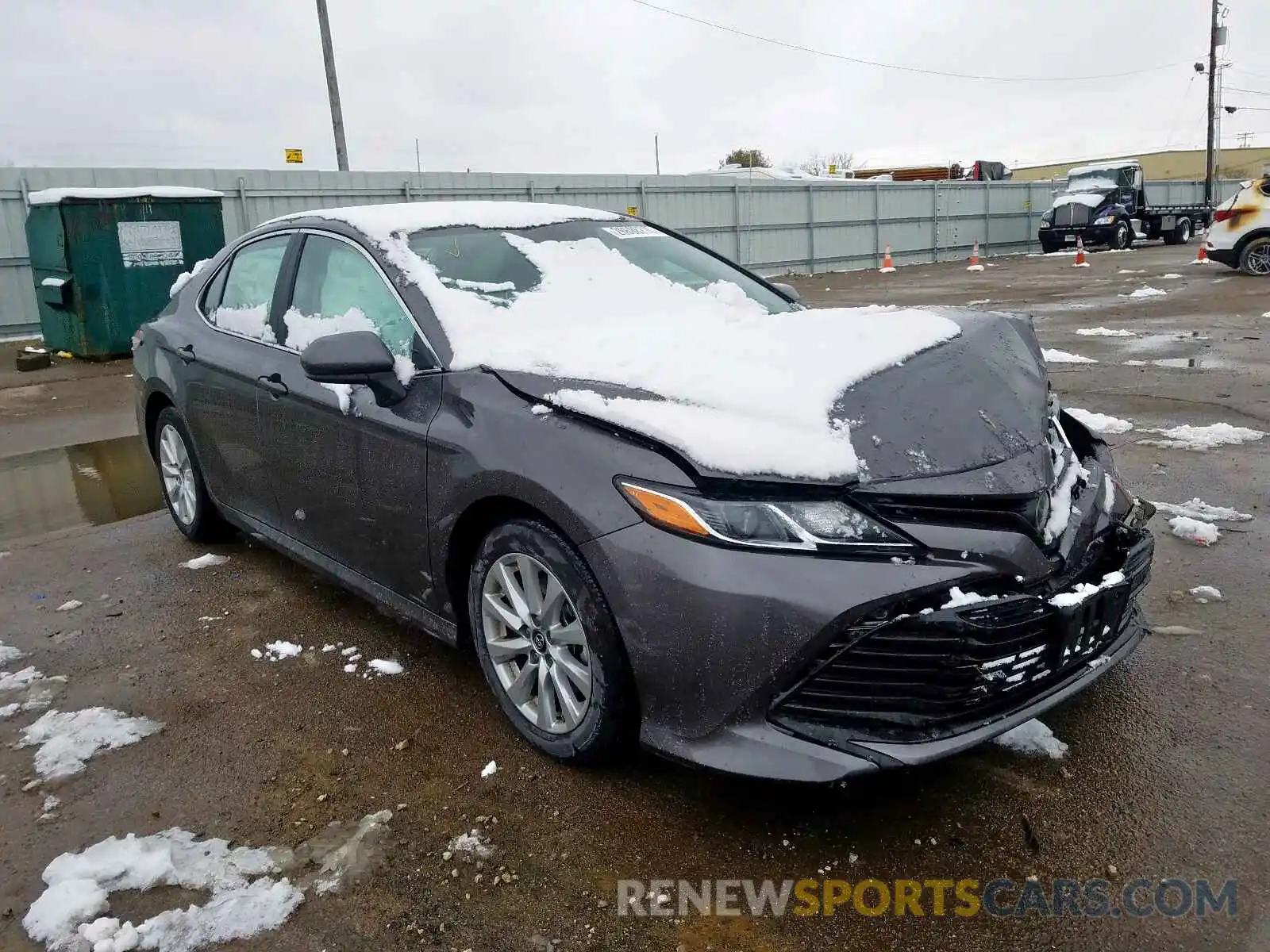 1 Photograph of a damaged car 4T1B11HK1KU256561 TOYOTA CAMRY 2019