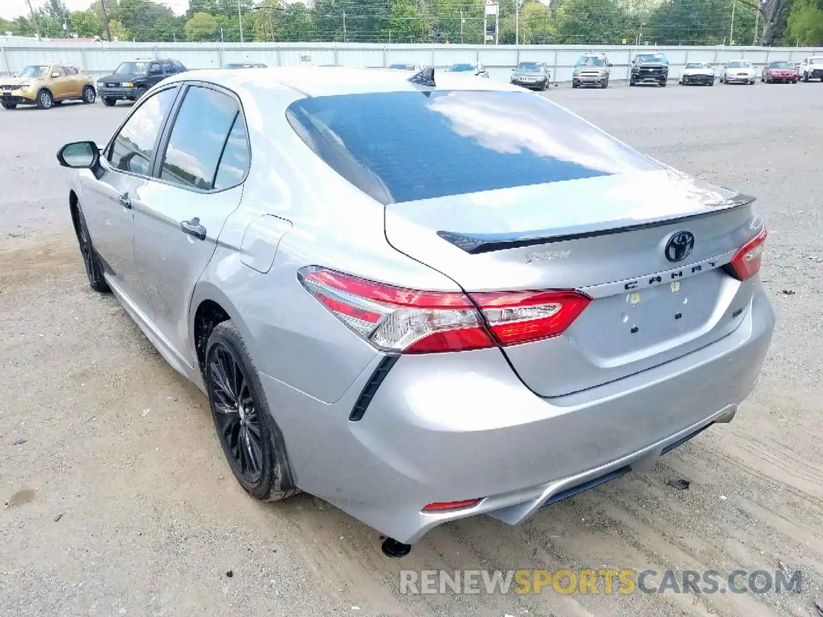 3 Photograph of a damaged car 4T1B11HK1KU257144 TOYOTA CAMRY 2019