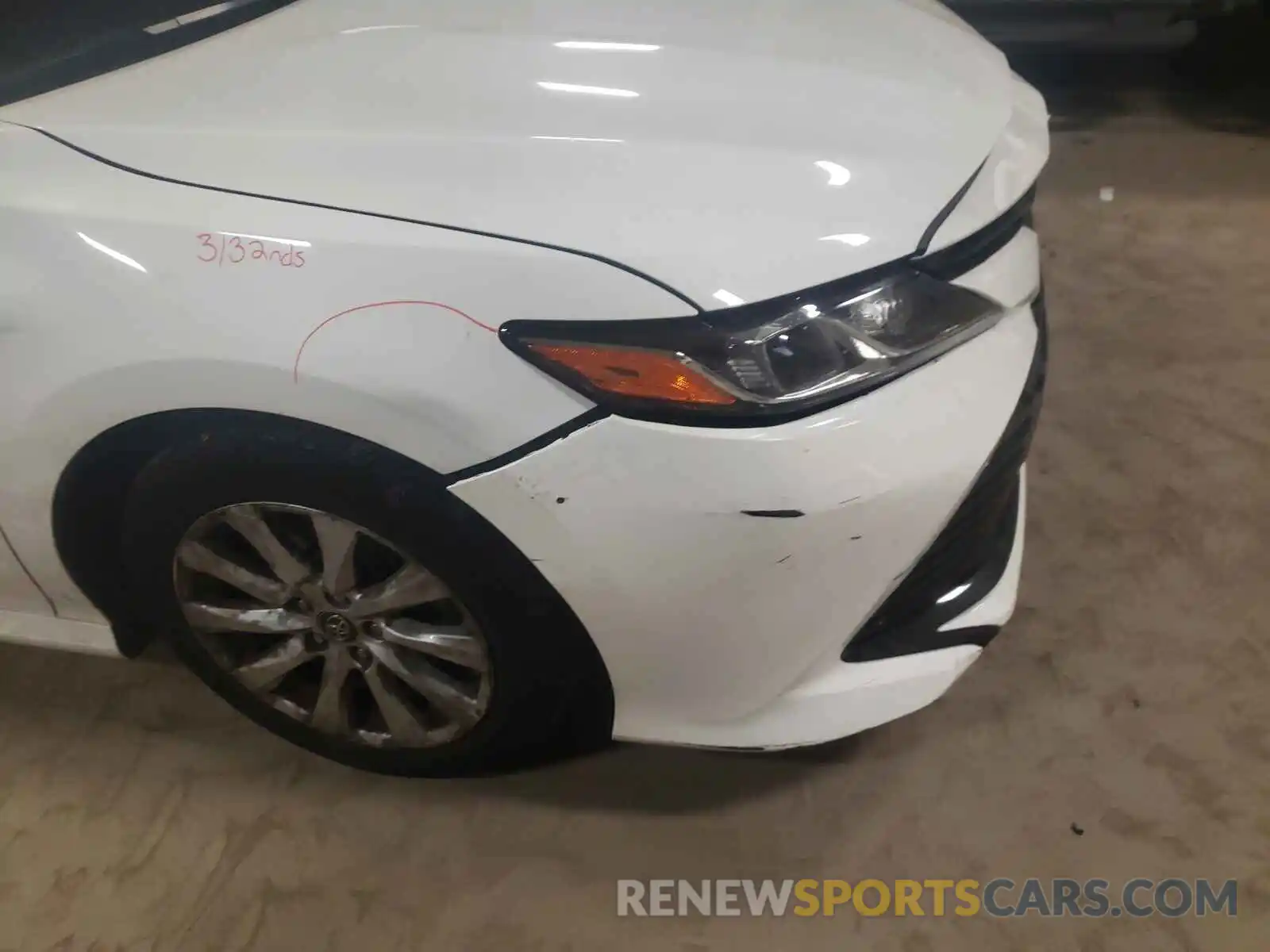 9 Photograph of a damaged car 4T1B11HK1KU257256 TOYOTA CAMRY 2019