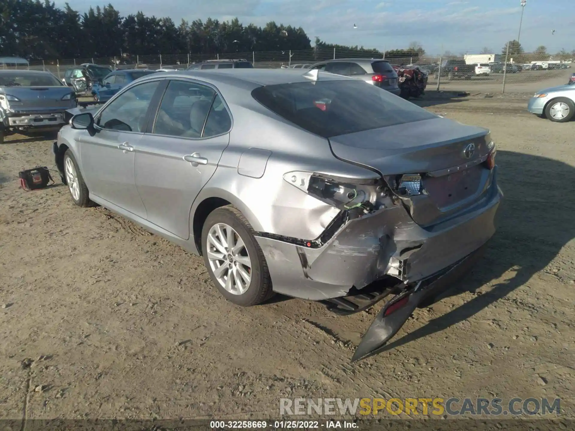 3 Photograph of a damaged car 4T1B11HK1KU257791 TOYOTA CAMRY 2019