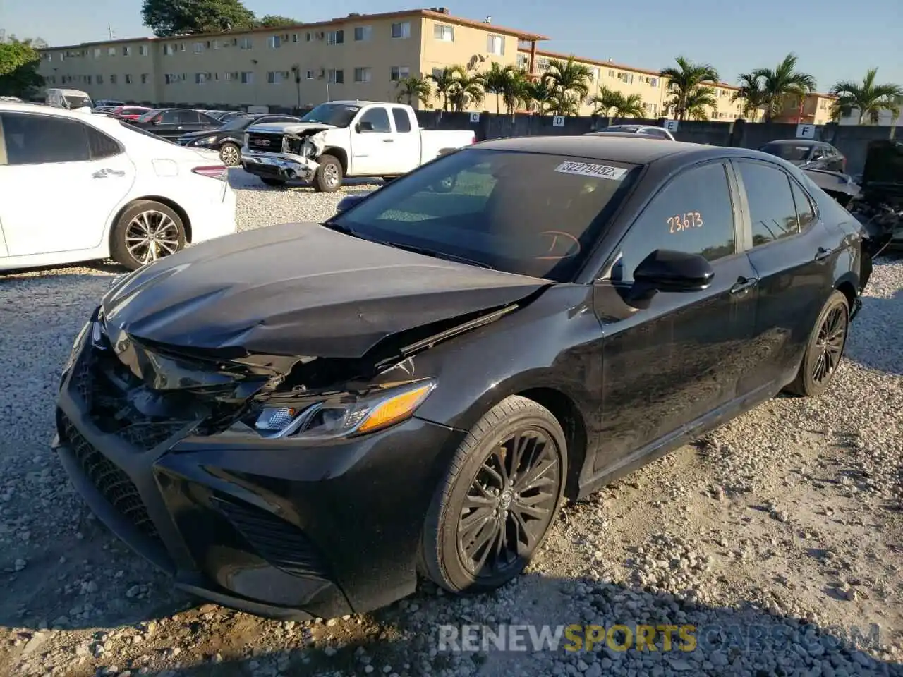 2 Photograph of a damaged car 4T1B11HK1KU258312 TOYOTA CAMRY 2019