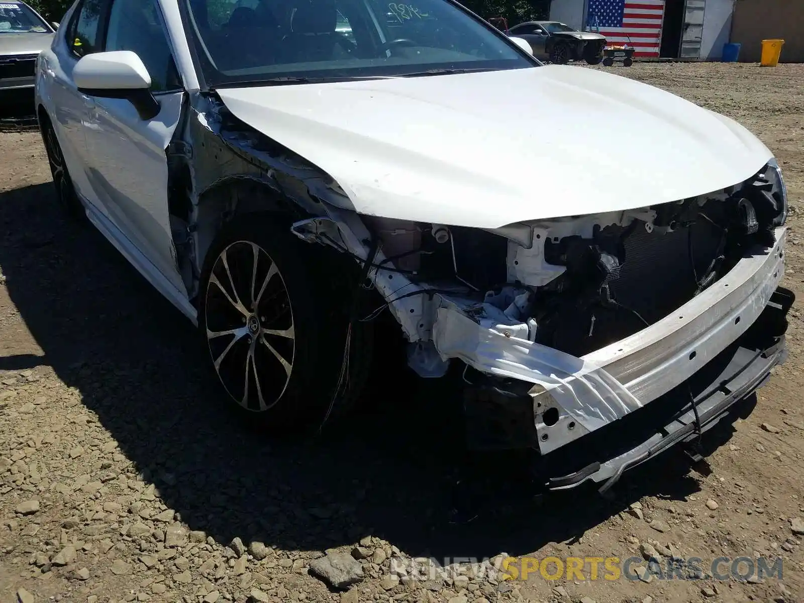 9 Photograph of a damaged car 4T1B11HK1KU259010 TOYOTA CAMRY 2019