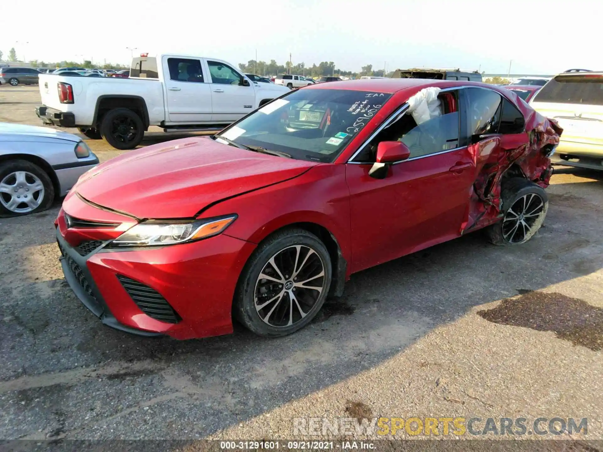 2 Photograph of a damaged car 4T1B11HK1KU259606 TOYOTA CAMRY 2019