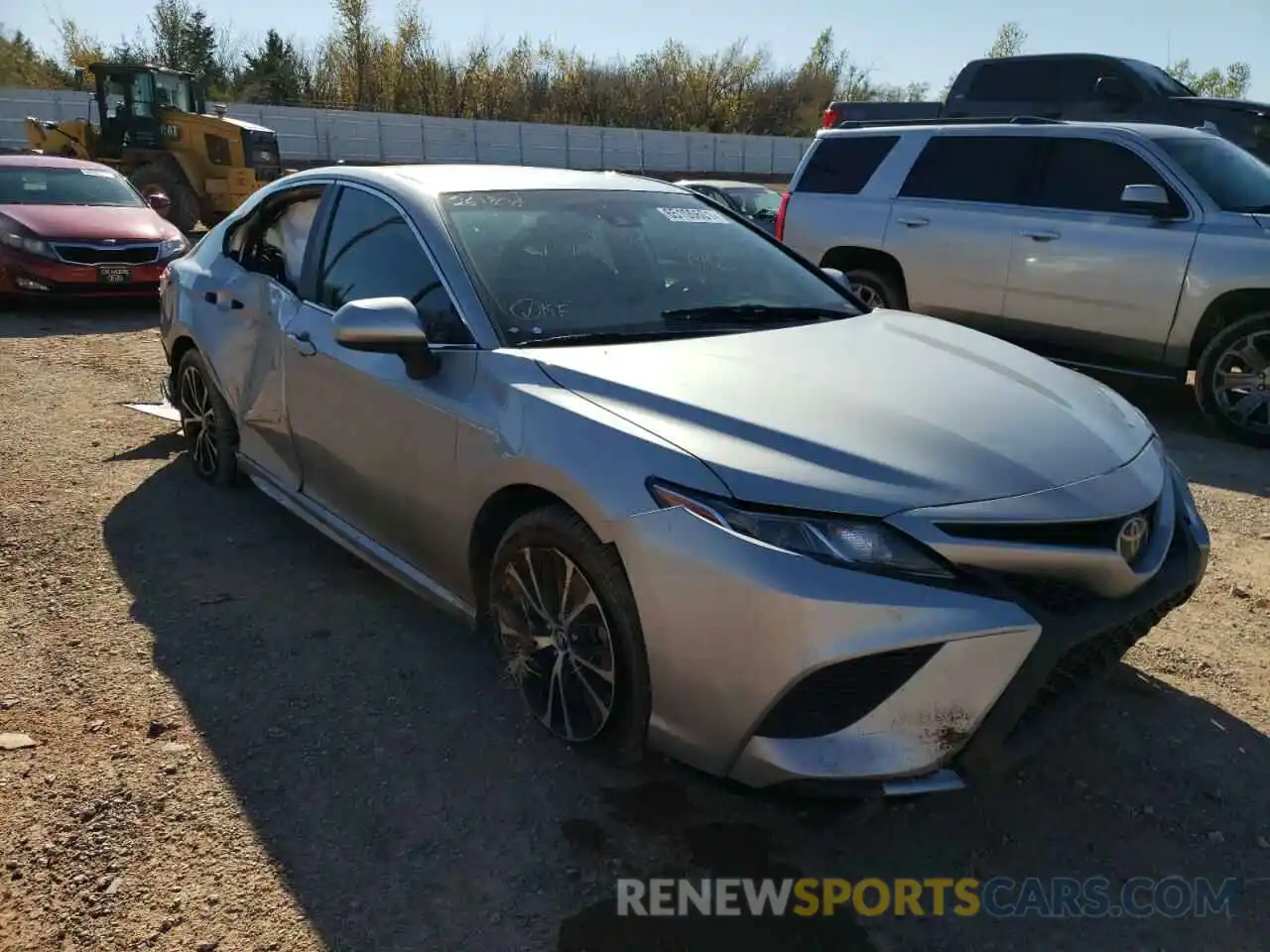 1 Photograph of a damaged car 4T1B11HK1KU261808 TOYOTA CAMRY 2019