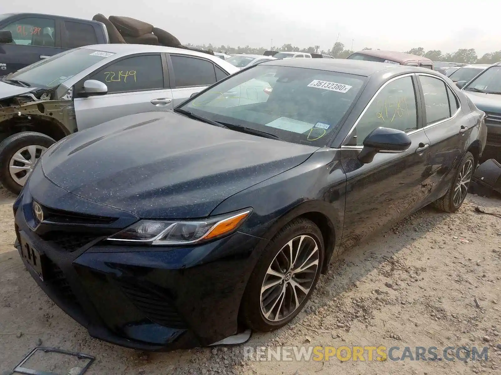 2 Photograph of a damaged car 4T1B11HK1KU262571 TOYOTA CAMRY 2019