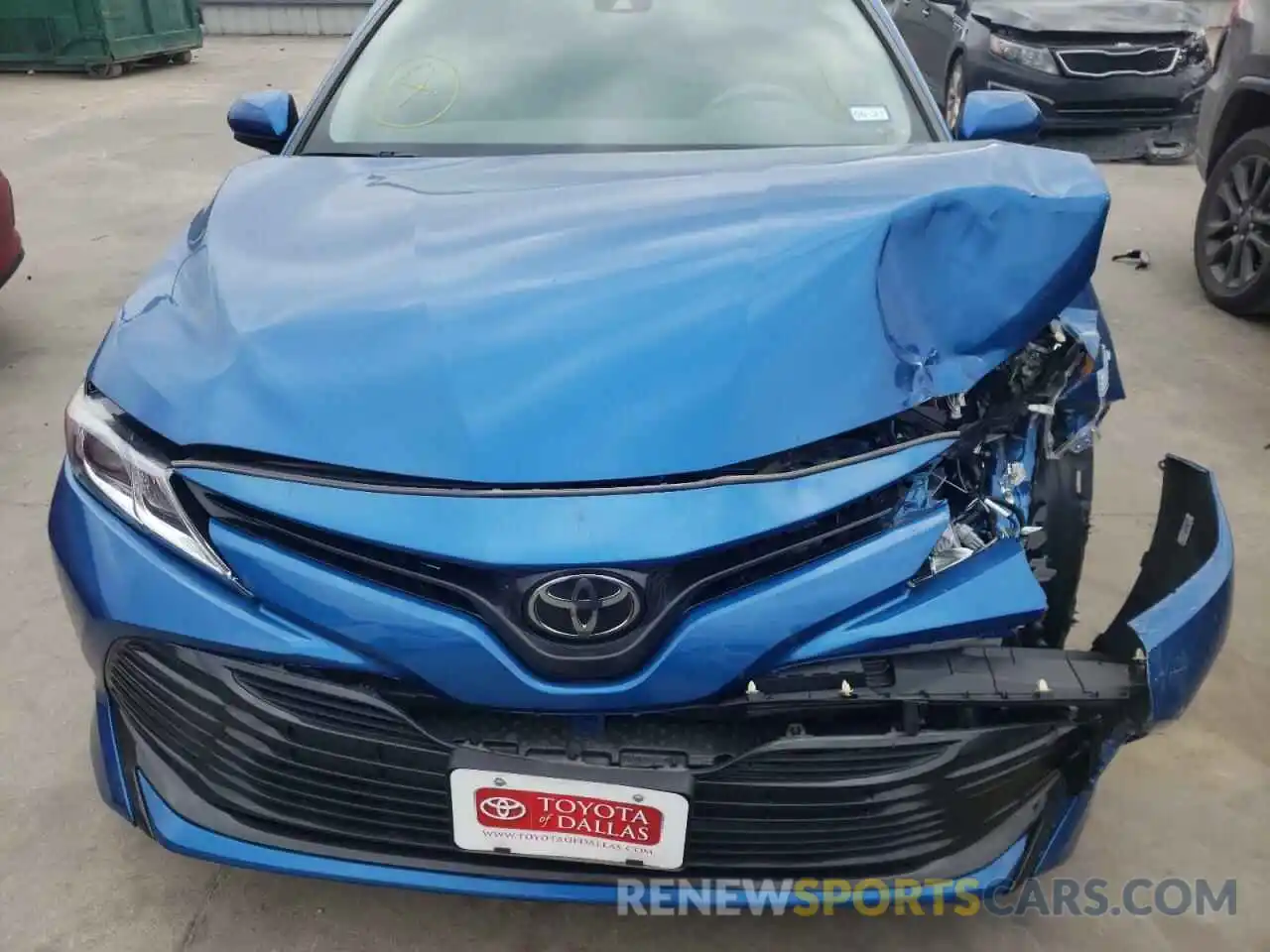 7 Photograph of a damaged car 4T1B11HK1KU264207 TOYOTA CAMRY 2019