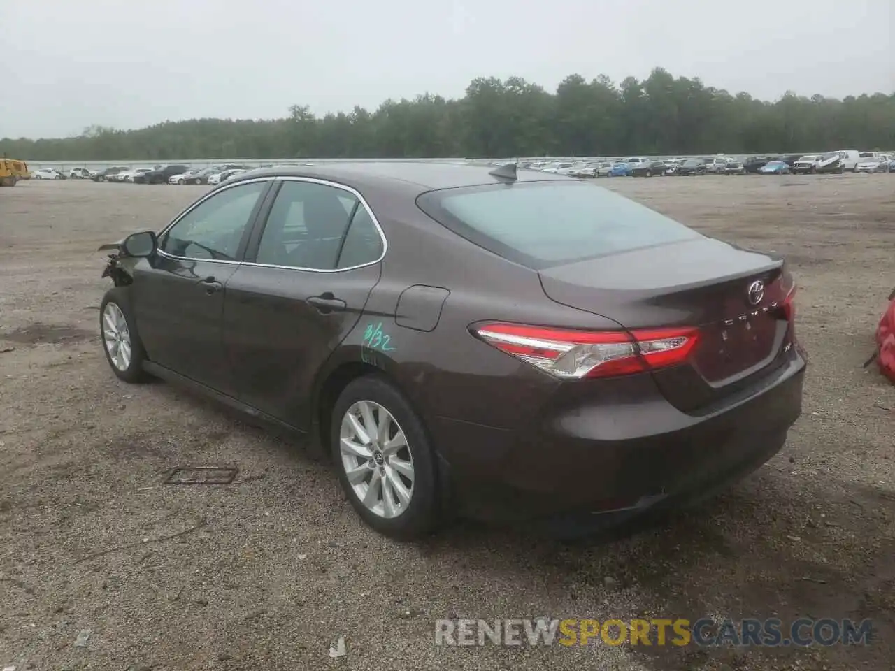 3 Photograph of a damaged car 4T1B11HK1KU265485 TOYOTA CAMRY 2019