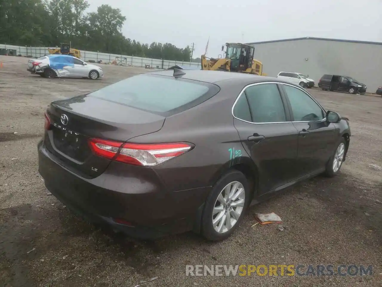 4 Photograph of a damaged car 4T1B11HK1KU265485 TOYOTA CAMRY 2019