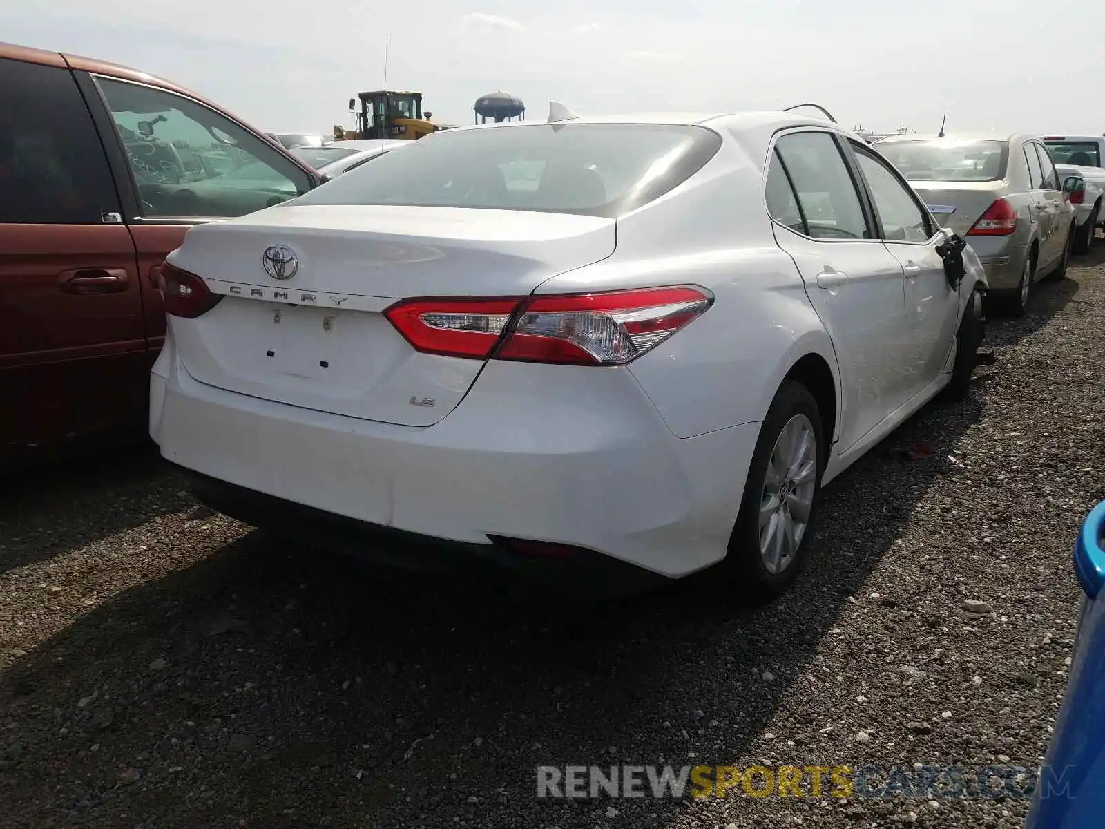 4 Photograph of a damaged car 4T1B11HK1KU267916 TOYOTA CAMRY 2019