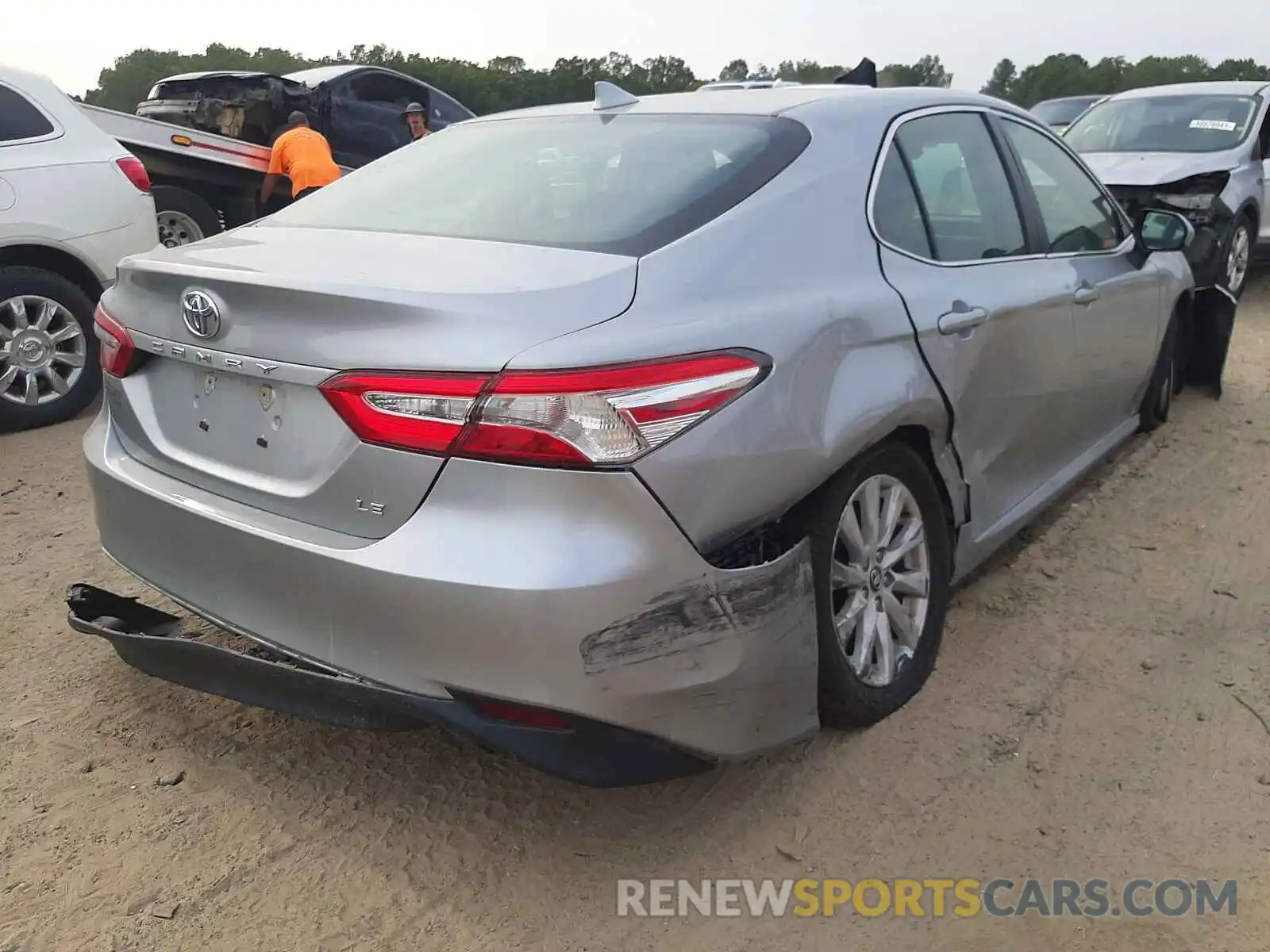 4 Photograph of a damaged car 4T1B11HK1KU269133 TOYOTA CAMRY 2019