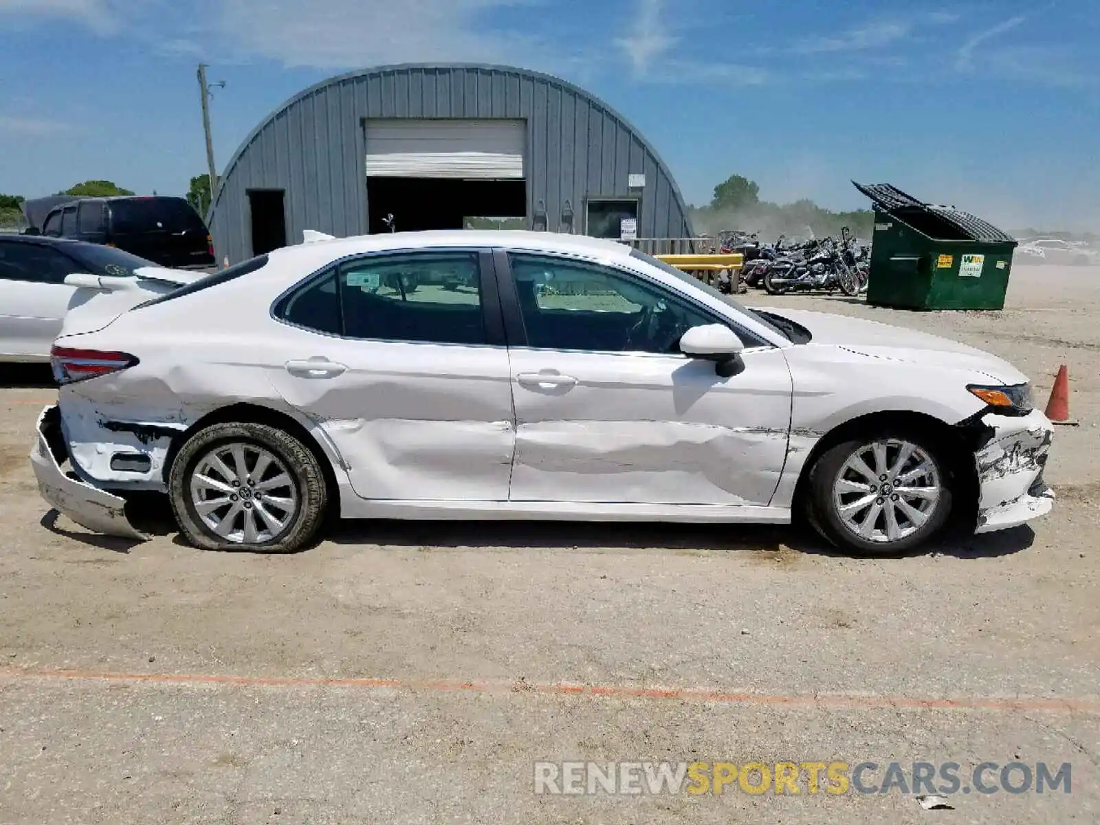 9 Photograph of a damaged car 4T1B11HK1KU269620 TOYOTA CAMRY 2019