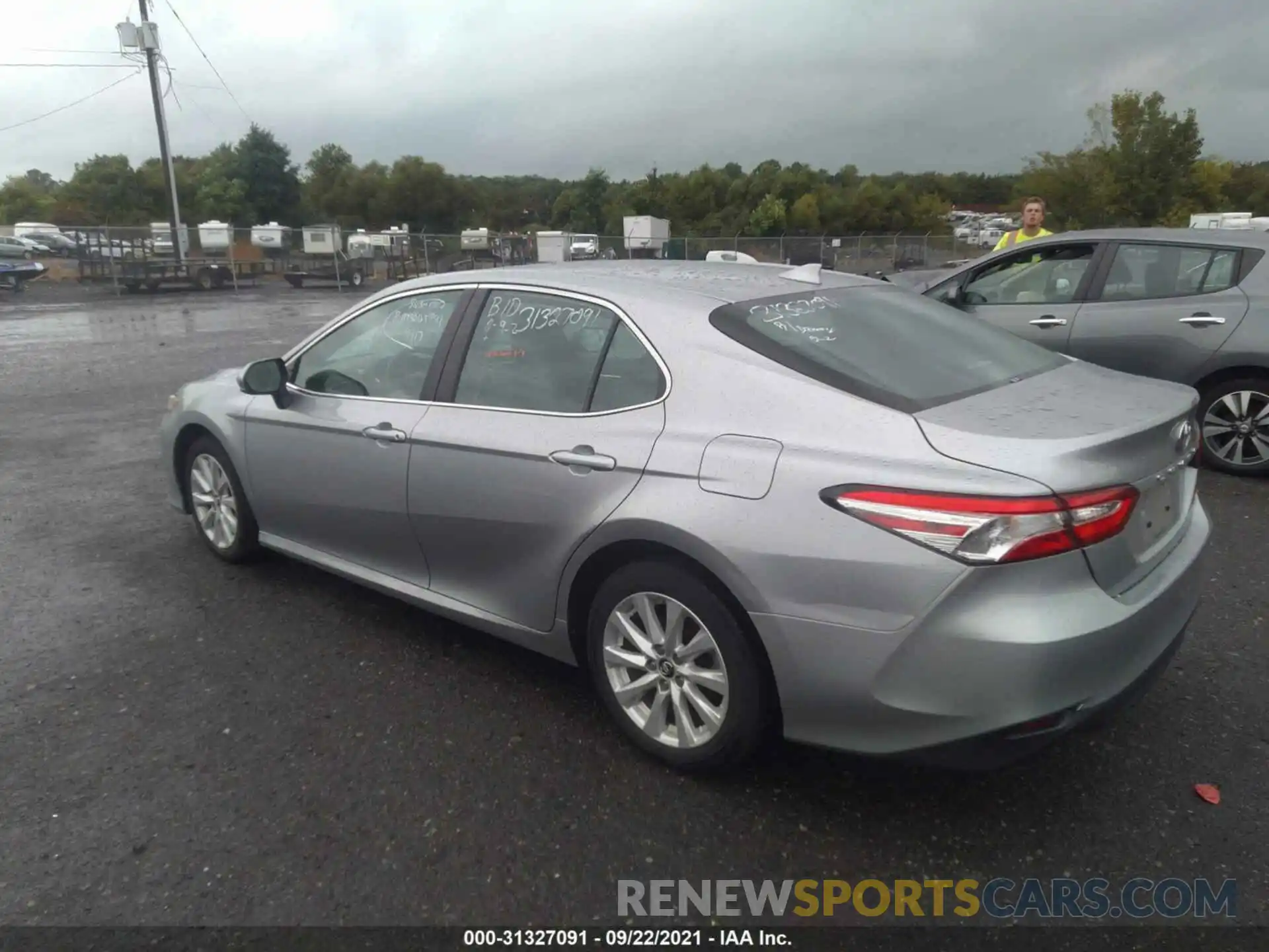 3 Photograph of a damaged car 4T1B11HK1KU269648 TOYOTA CAMRY 2019