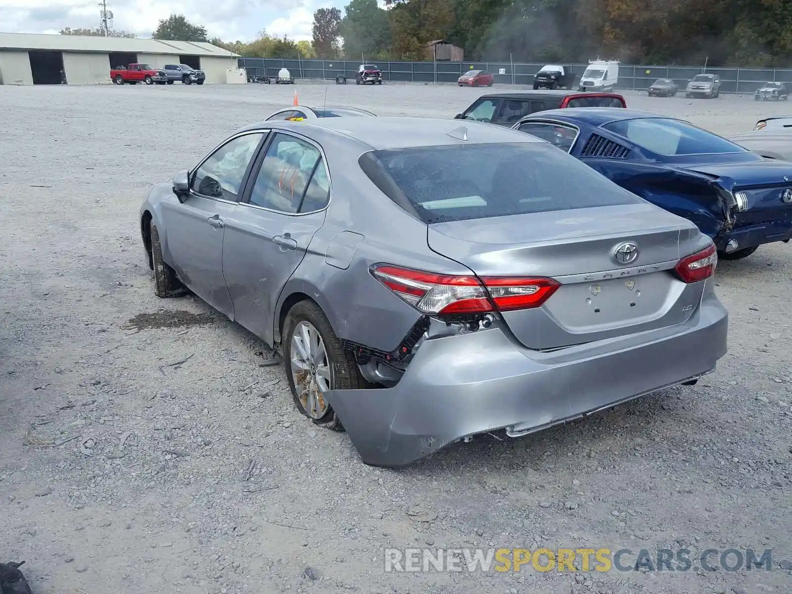 3 Photograph of a damaged car 4T1B11HK1KU270248 TOYOTA CAMRY 2019