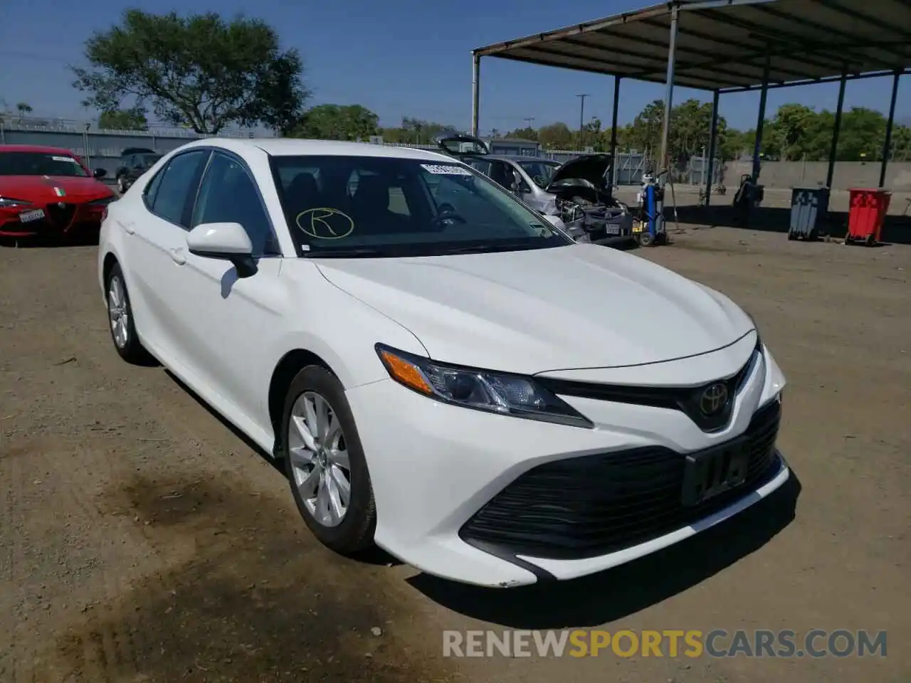 1 Photograph of a damaged car 4T1B11HK1KU270427 TOYOTA CAMRY 2019