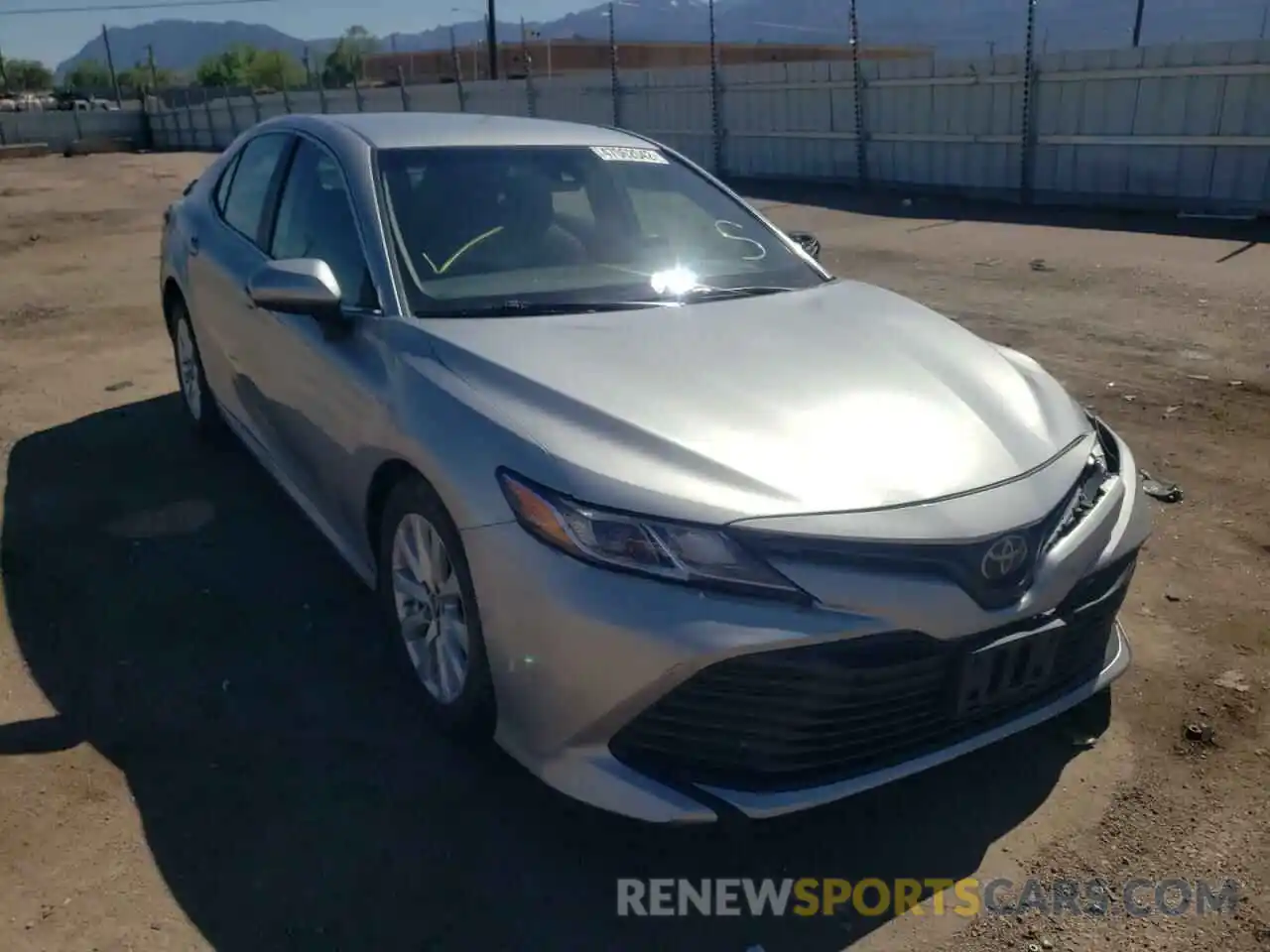 1 Photograph of a damaged car 4T1B11HK1KU270878 TOYOTA CAMRY 2019