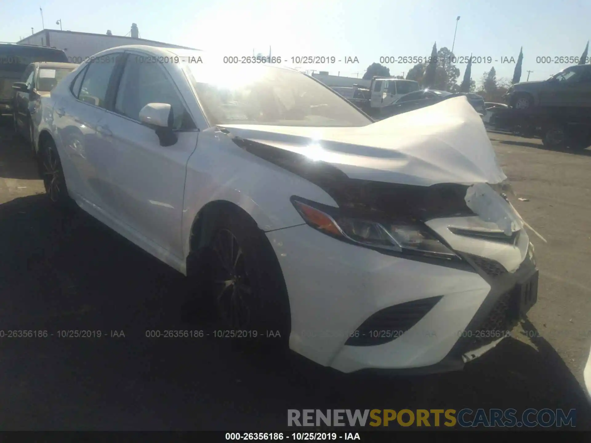 1 Photograph of a damaged car 4T1B11HK1KU272498 TOYOTA CAMRY 2019