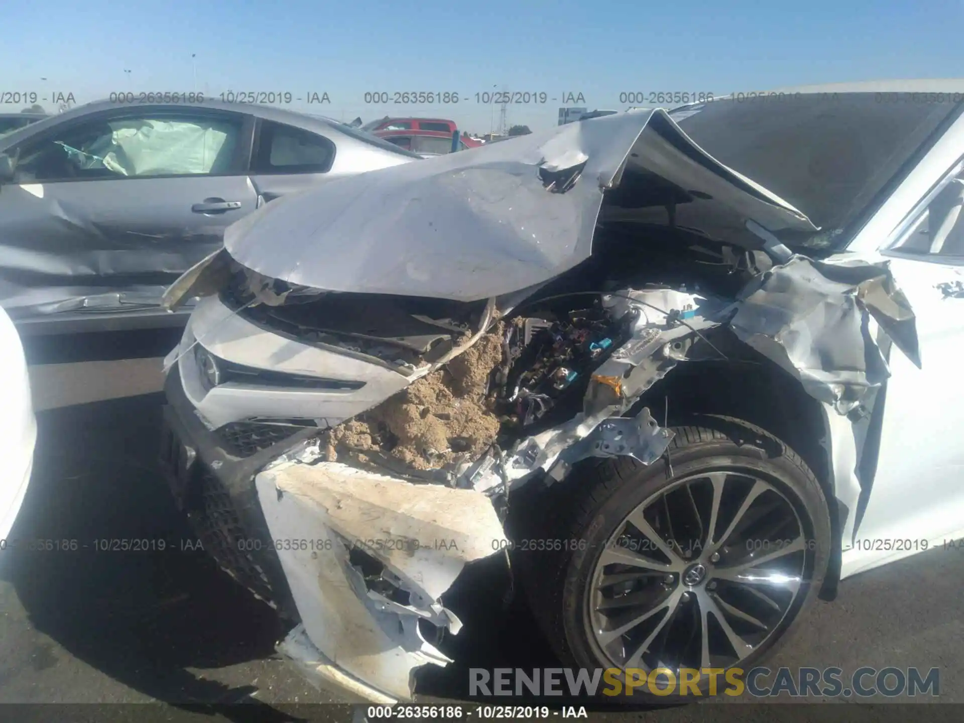 6 Photograph of a damaged car 4T1B11HK1KU272498 TOYOTA CAMRY 2019