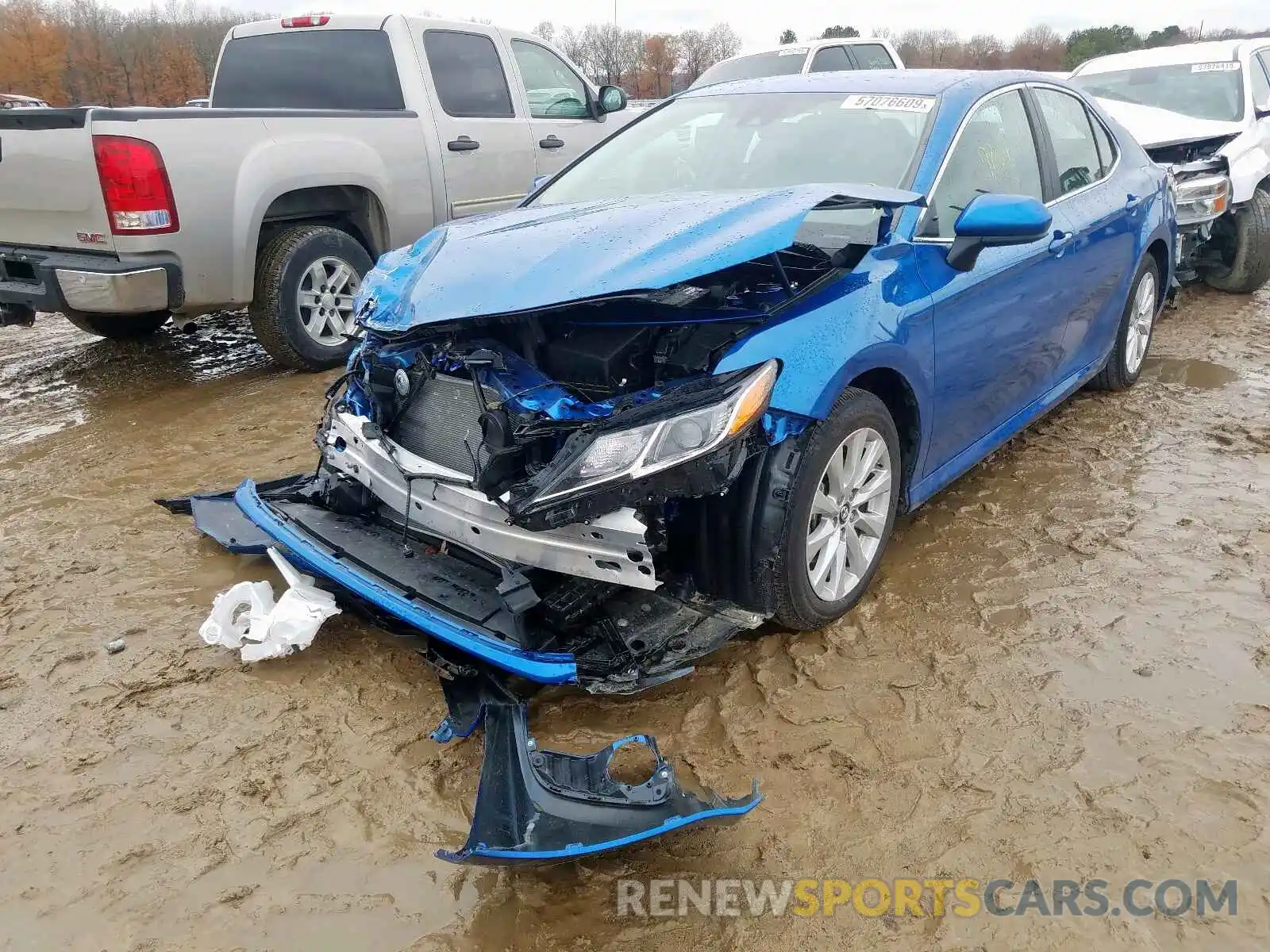 2 Photograph of a damaged car 4T1B11HK1KU272744 TOYOTA CAMRY 2019