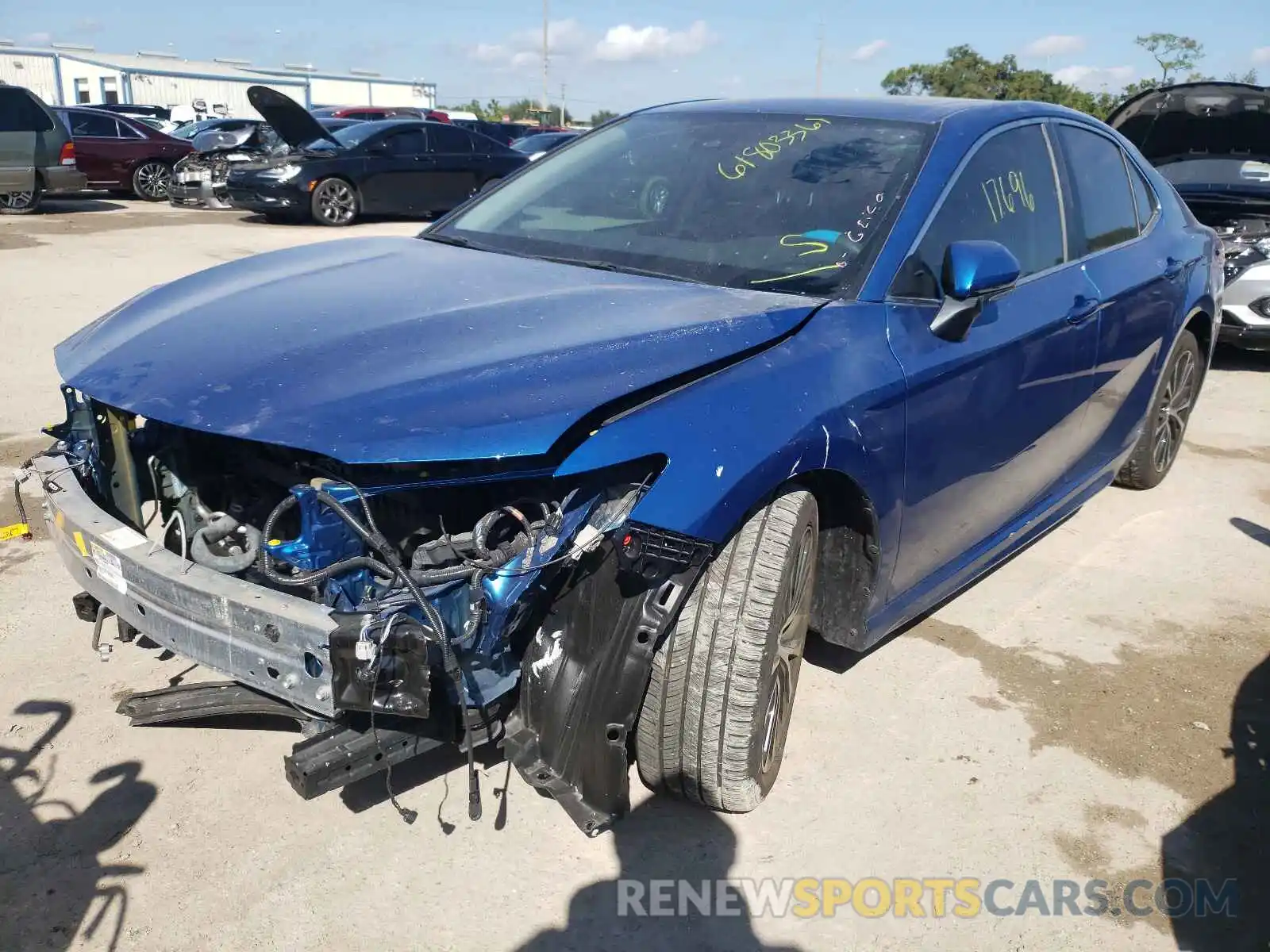 2 Photograph of a damaged car 4T1B11HK1KU275496 TOYOTA CAMRY 2019