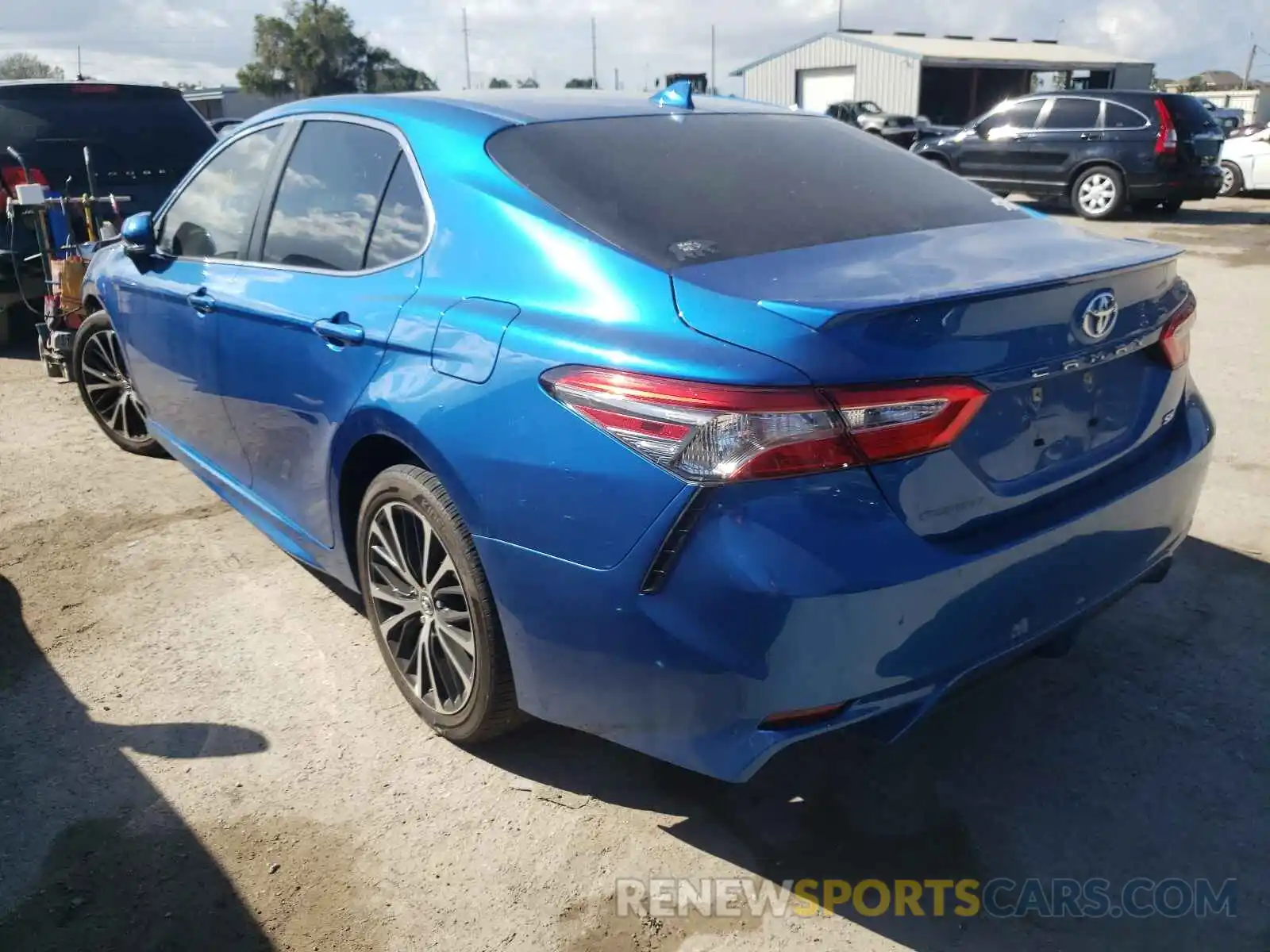 3 Photograph of a damaged car 4T1B11HK1KU275496 TOYOTA CAMRY 2019