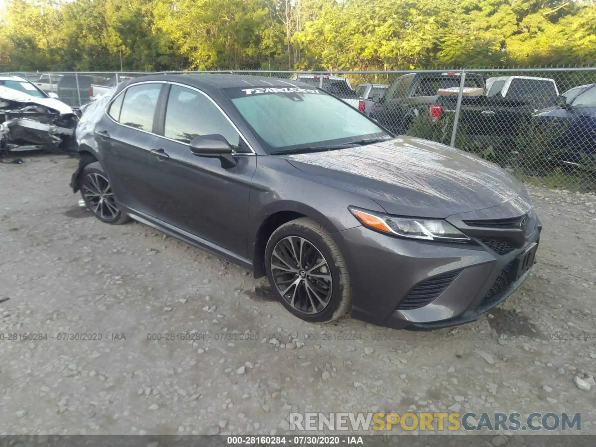 1 Photograph of a damaged car 4T1B11HK1KU277524 TOYOTA CAMRY 2019