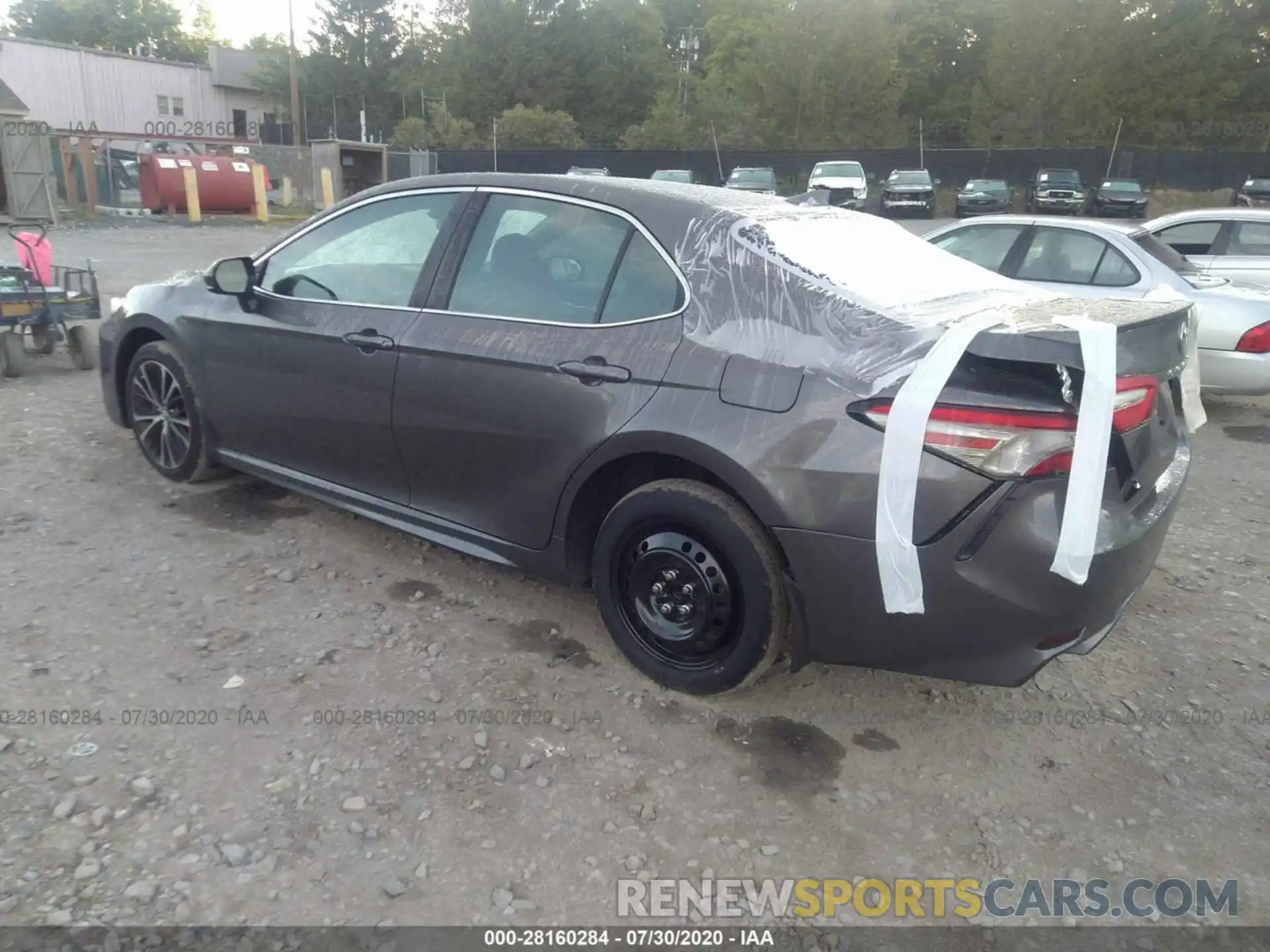 3 Photograph of a damaged car 4T1B11HK1KU277524 TOYOTA CAMRY 2019