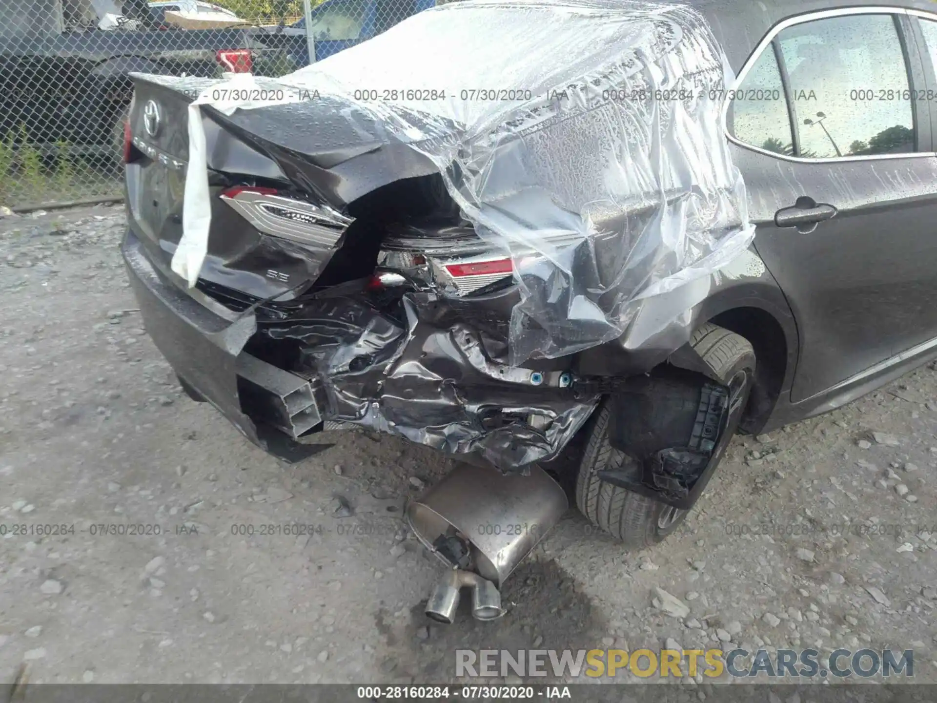 6 Photograph of a damaged car 4T1B11HK1KU277524 TOYOTA CAMRY 2019