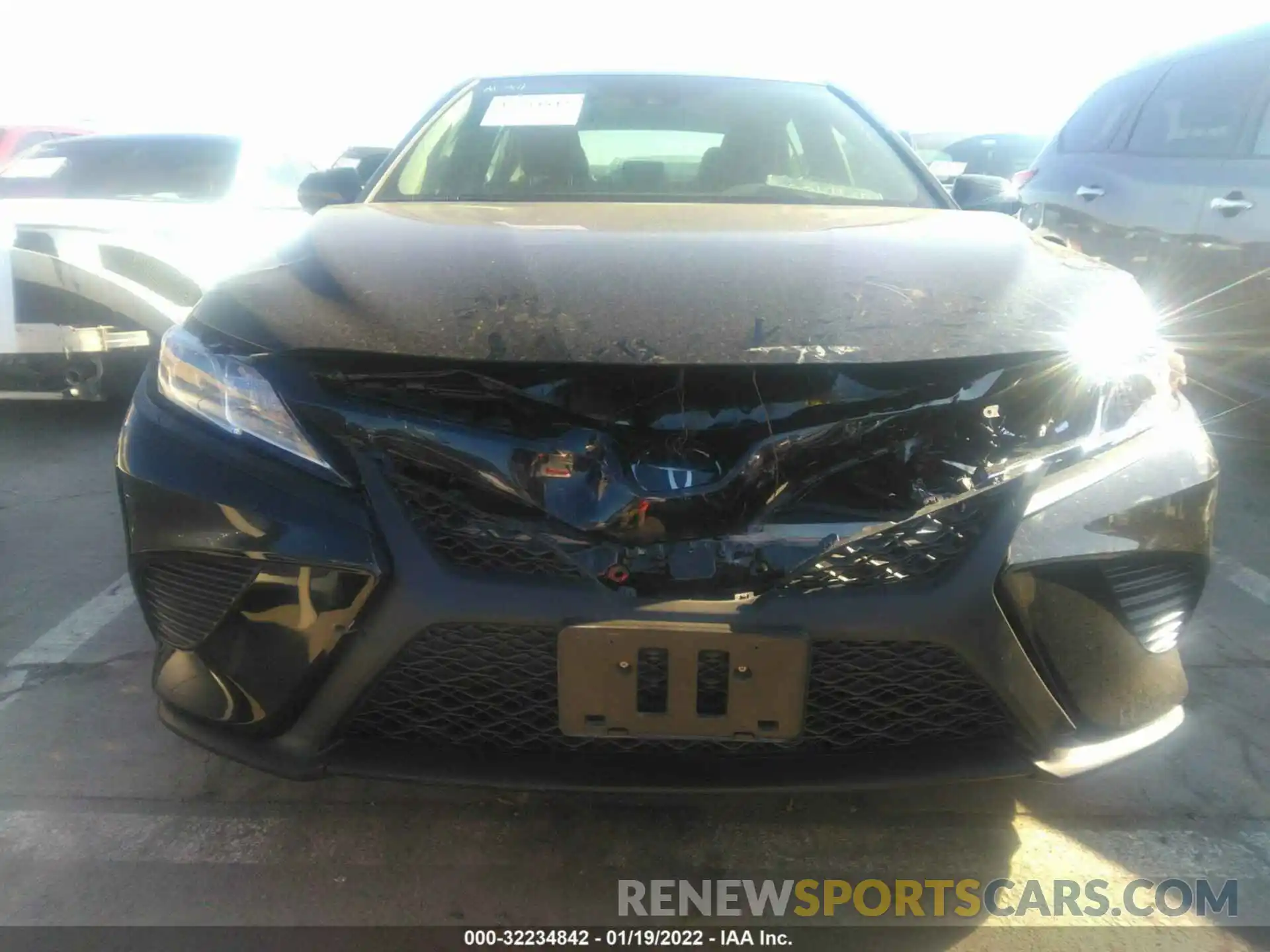 6 Photograph of a damaged car 4T1B11HK1KU279371 TOYOTA CAMRY 2019