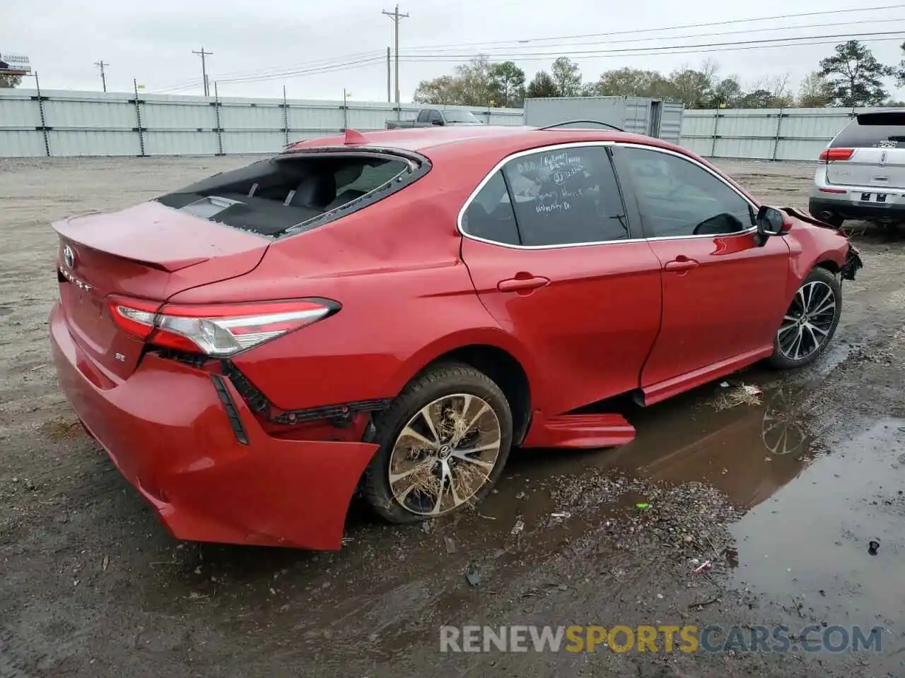 3 Photograph of a damaged car 4T1B11HK1KU281458 TOYOTA CAMRY 2019