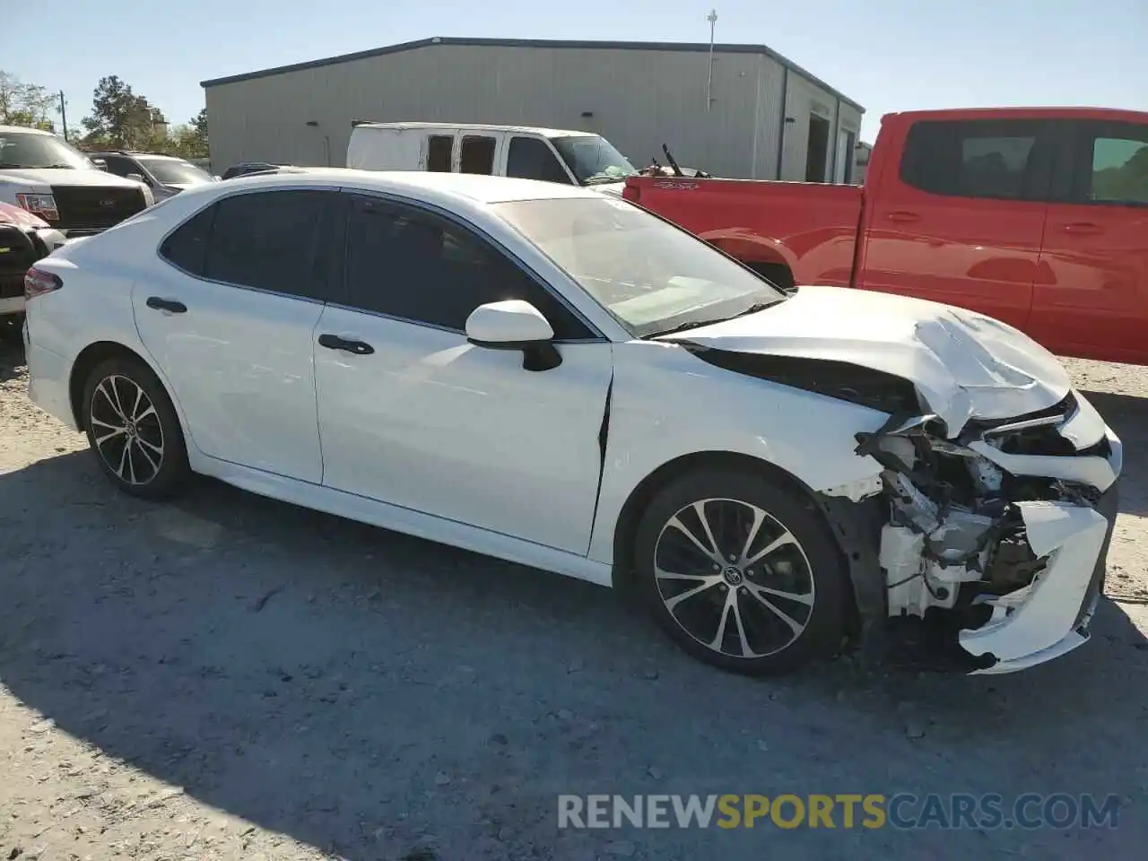 4 Photograph of a damaged car 4T1B11HK1KU281508 TOYOTA CAMRY 2019