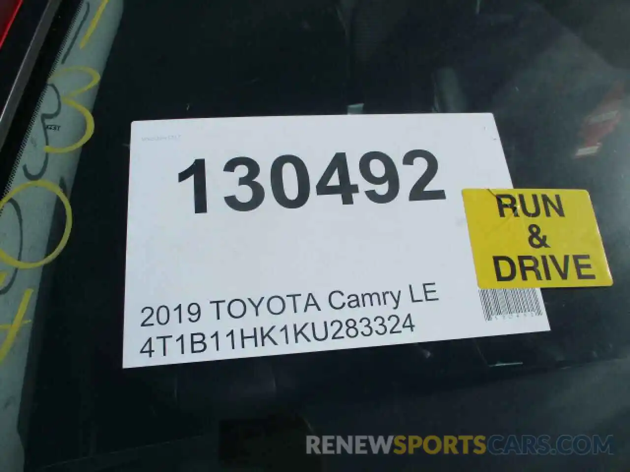 8 Photograph of a damaged car 4T1B11HK1KU283324 TOYOTA CAMRY 2019