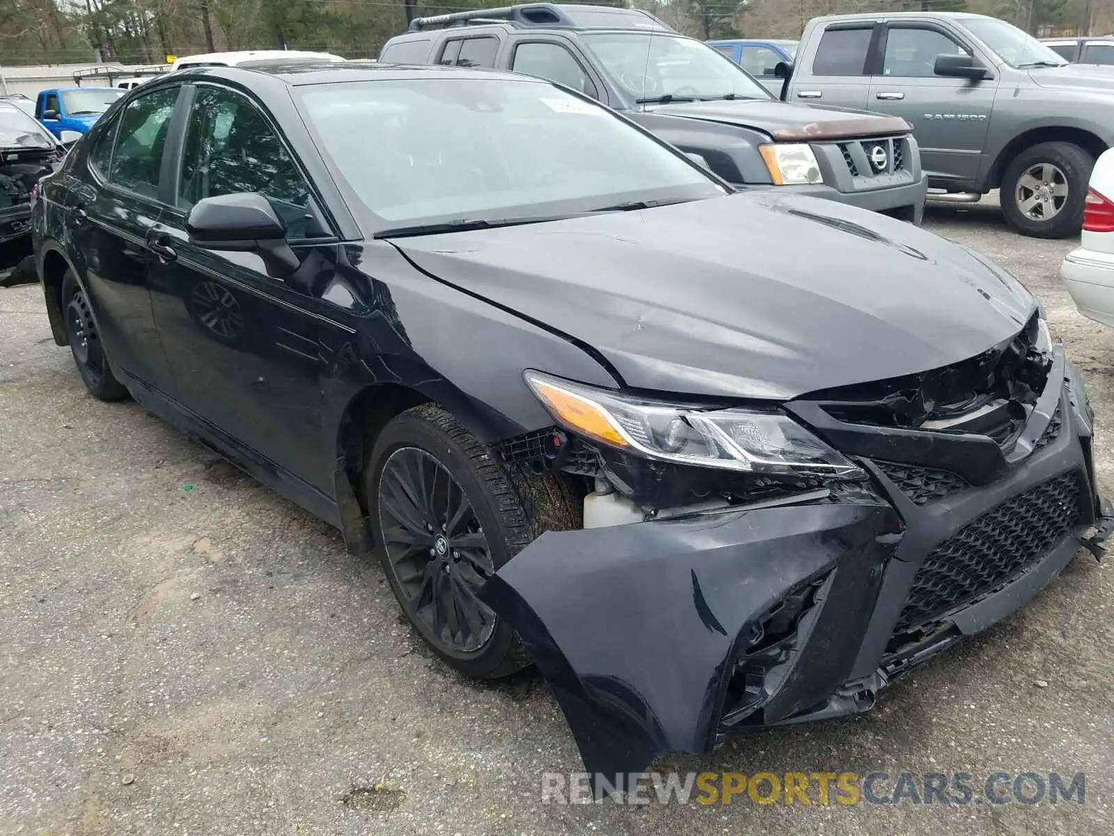 1 Photograph of a damaged car 4T1B11HK1KU284201 TOYOTA CAMRY 2019