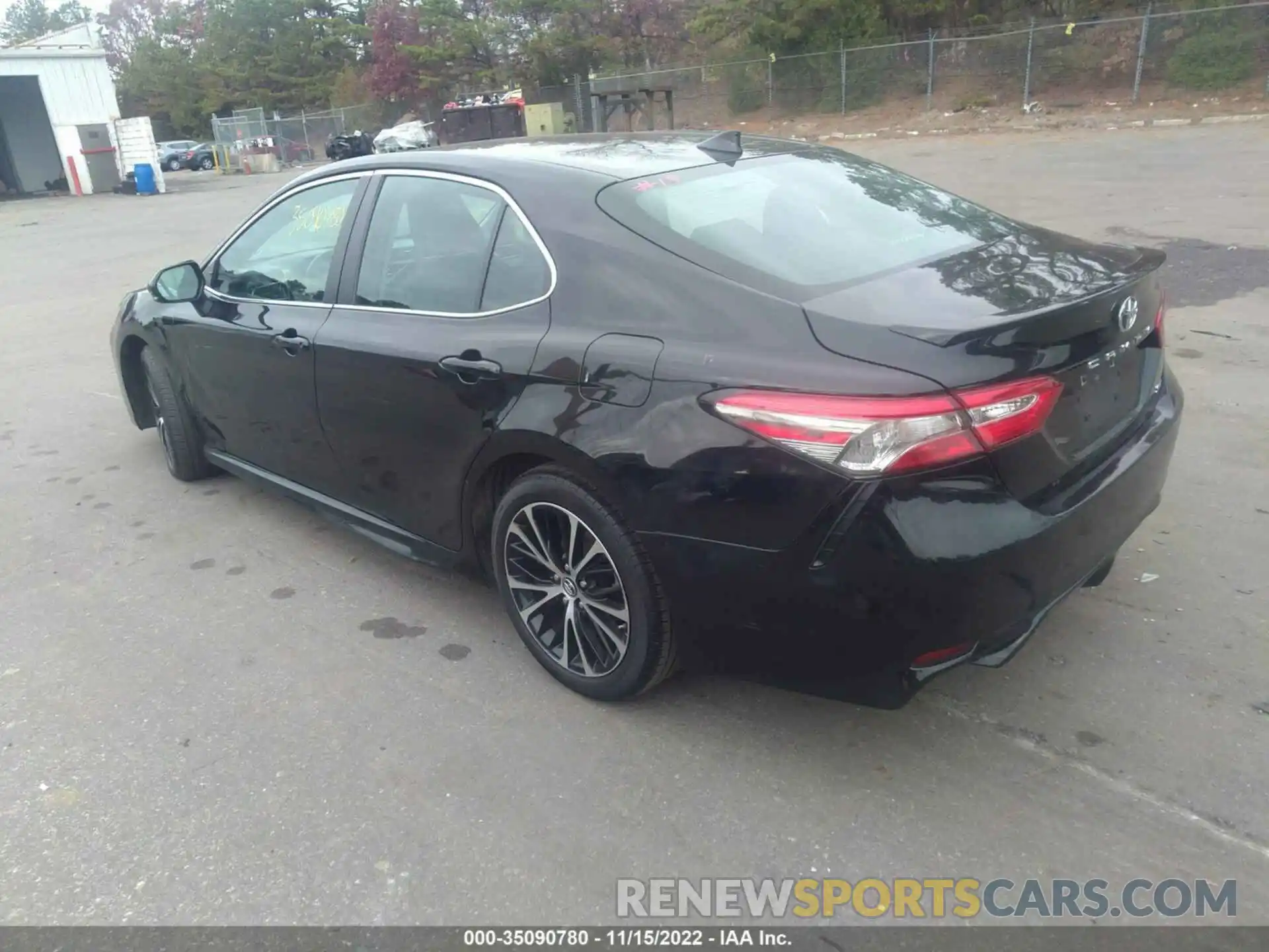 3 Photograph of a damaged car 4T1B11HK1KU284702 TOYOTA CAMRY 2019