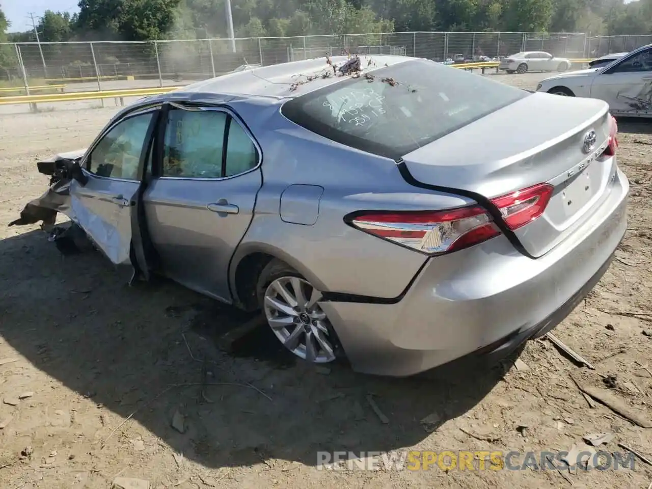 3 Photograph of a damaged car 4T1B11HK1KU286305 TOYOTA CAMRY 2019