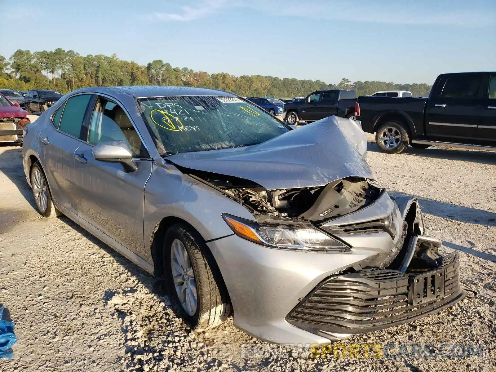 1 Photograph of a damaged car 4T1B11HK1KU287213 TOYOTA CAMRY 2019