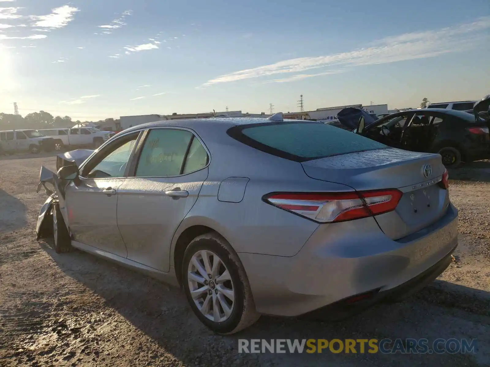 3 Photograph of a damaged car 4T1B11HK1KU287213 TOYOTA CAMRY 2019