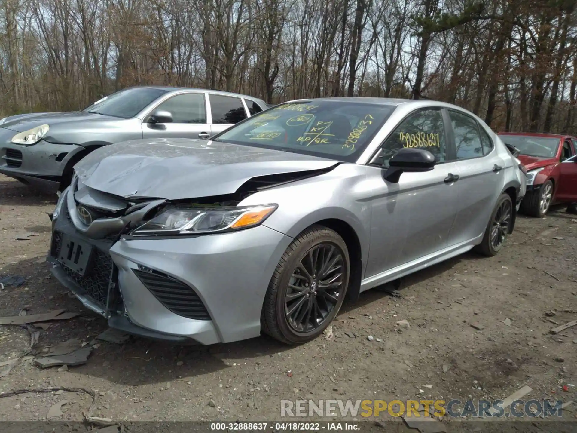 2 Photograph of a damaged car 4T1B11HK1KU288216 TOYOTA CAMRY 2019