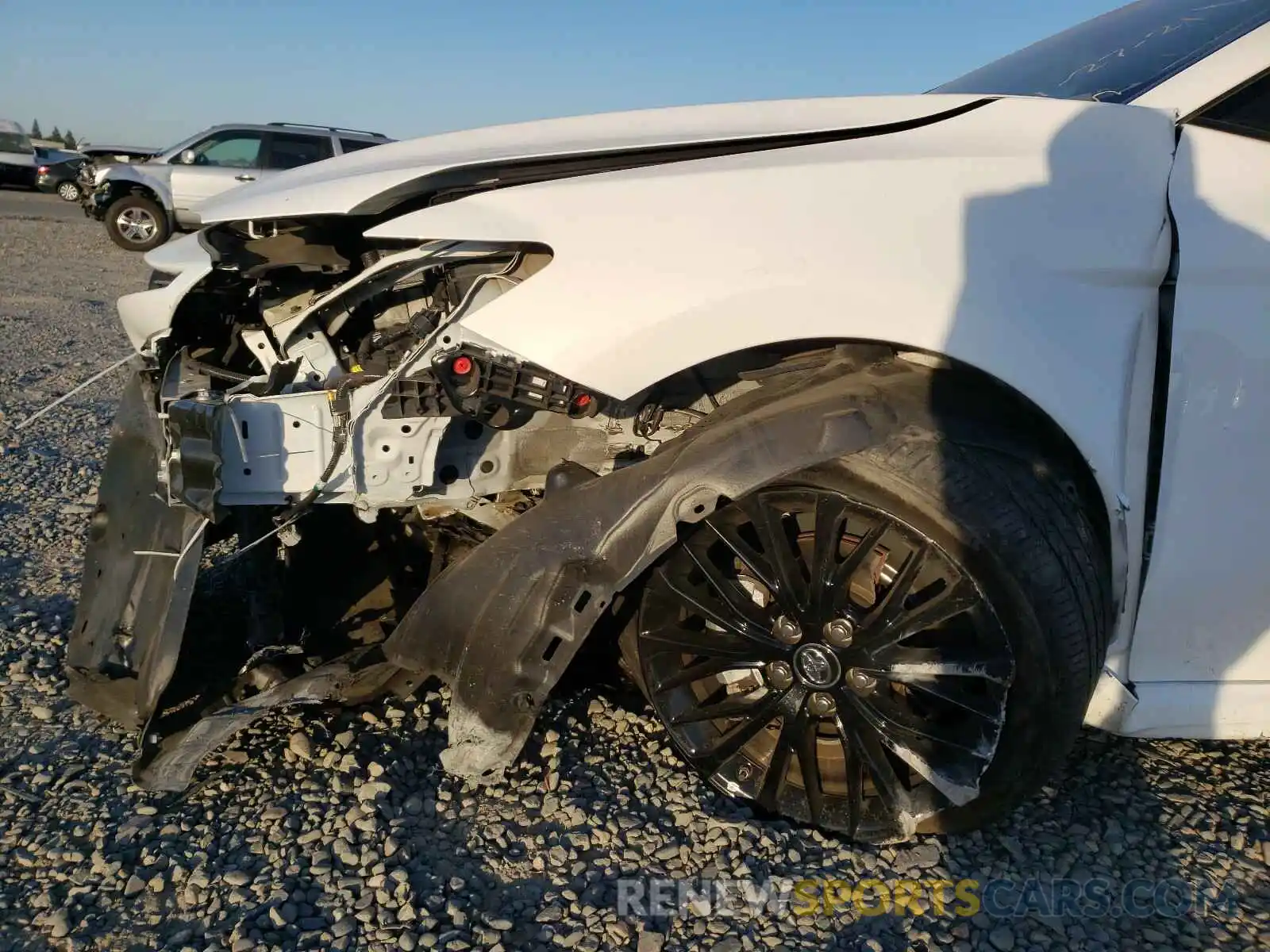 9 Photograph of a damaged car 4T1B11HK1KU288345 TOYOTA CAMRY 2019