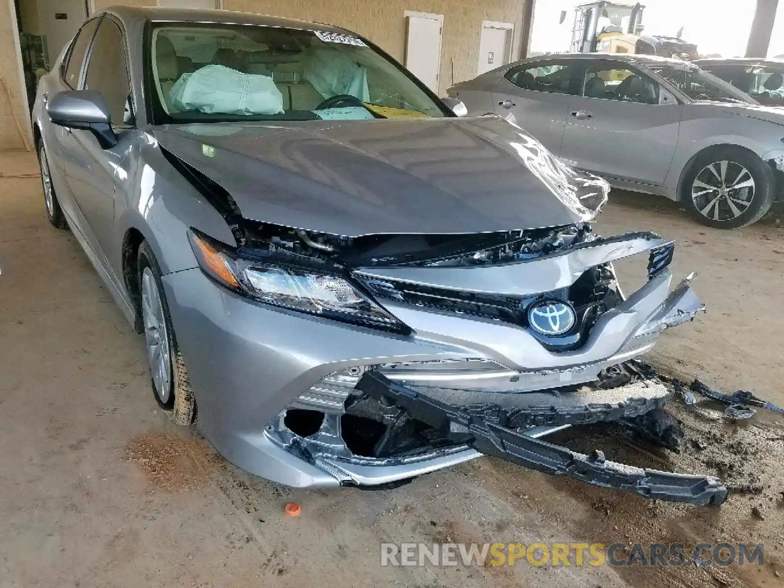 1 Photograph of a damaged car 4T1B11HK1KU291410 TOYOTA CAMRY 2019