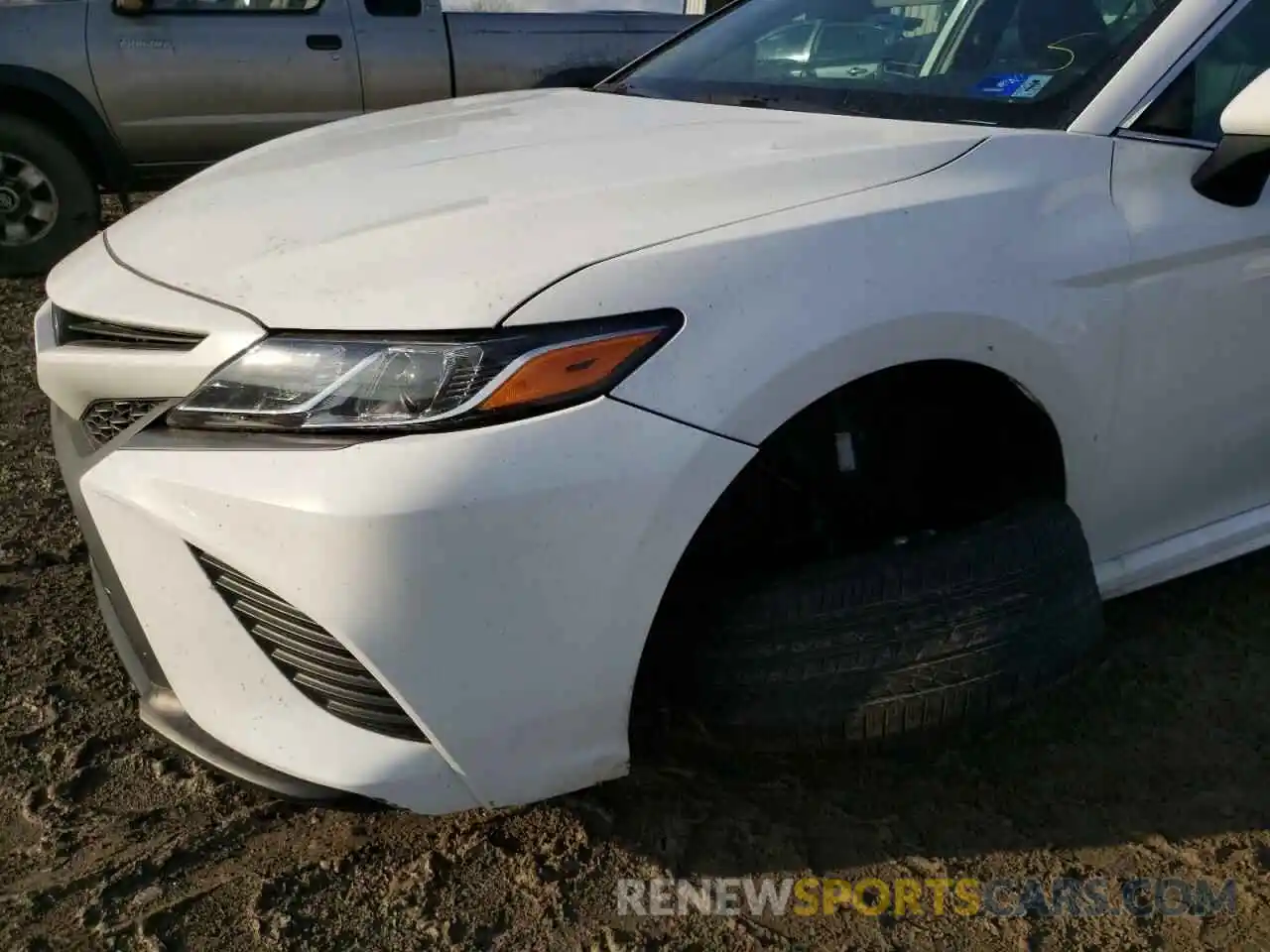 9 Photograph of a damaged car 4T1B11HK1KU292878 TOYOTA CAMRY 2019