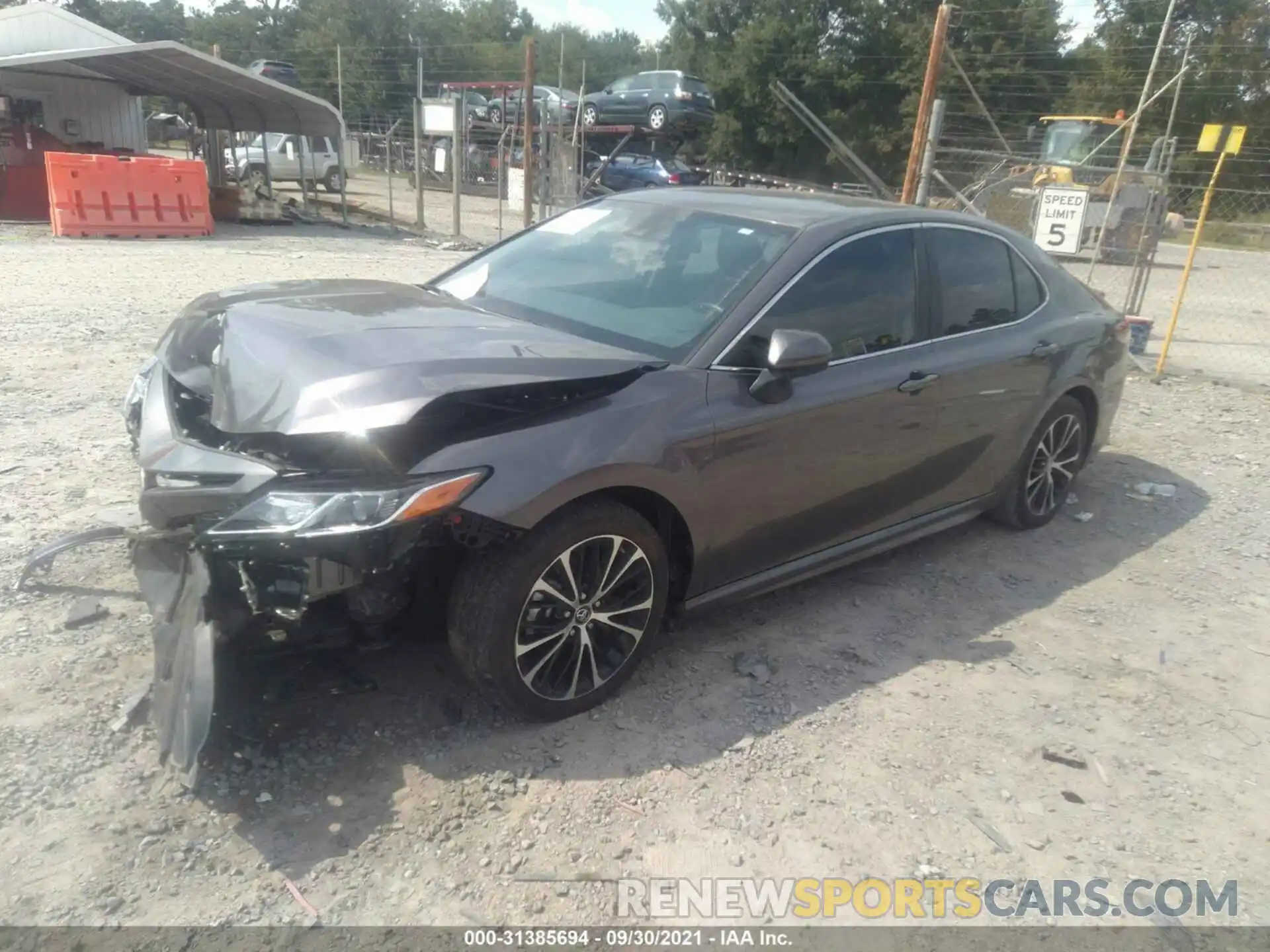 2 Фотография поврежденного автомобиля 4T1B11HK1KU298079 TOYOTA CAMRY 2019