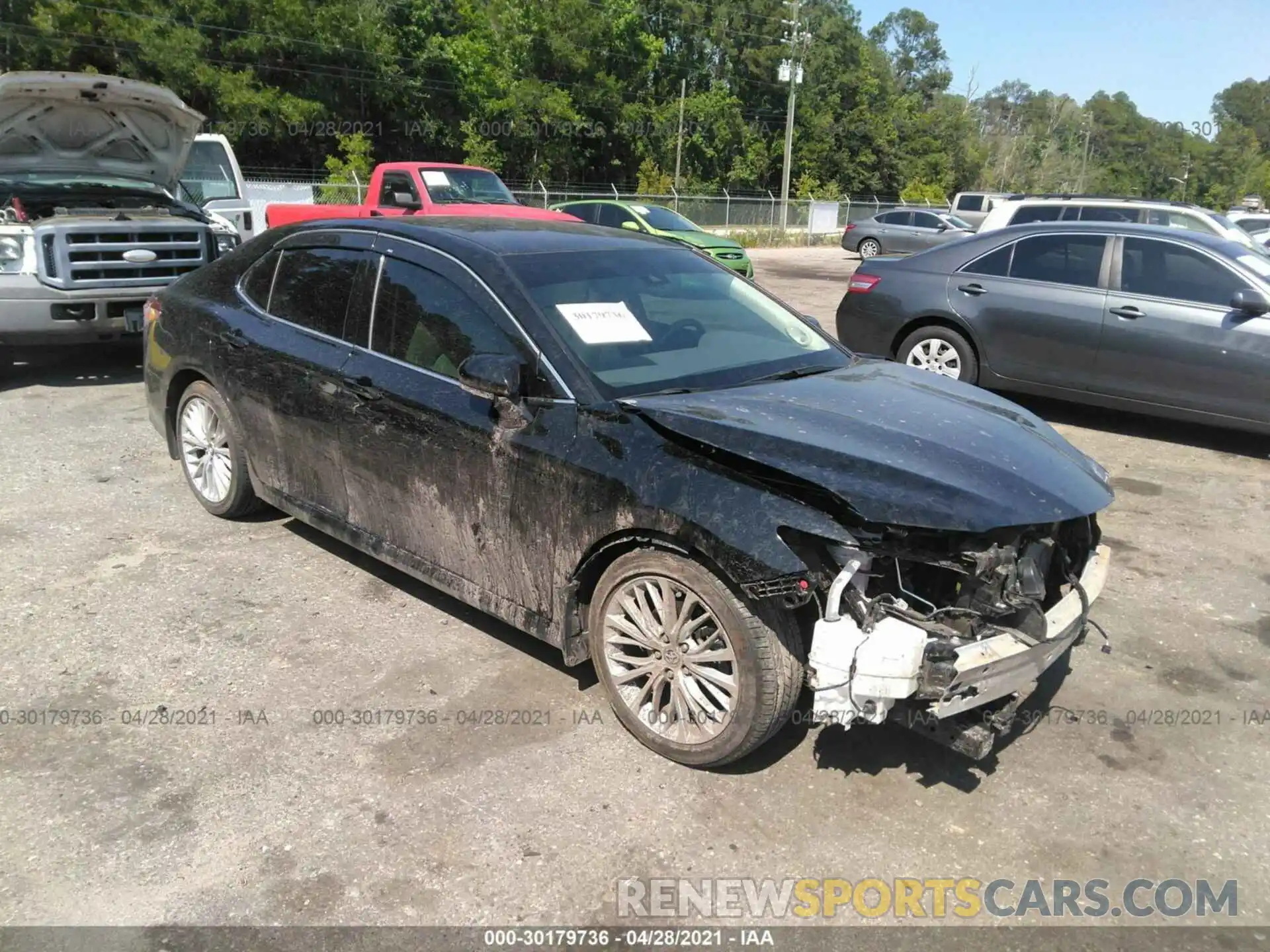 1 Photograph of a damaged car 4T1B11HK1KU299166 TOYOTA CAMRY 2019